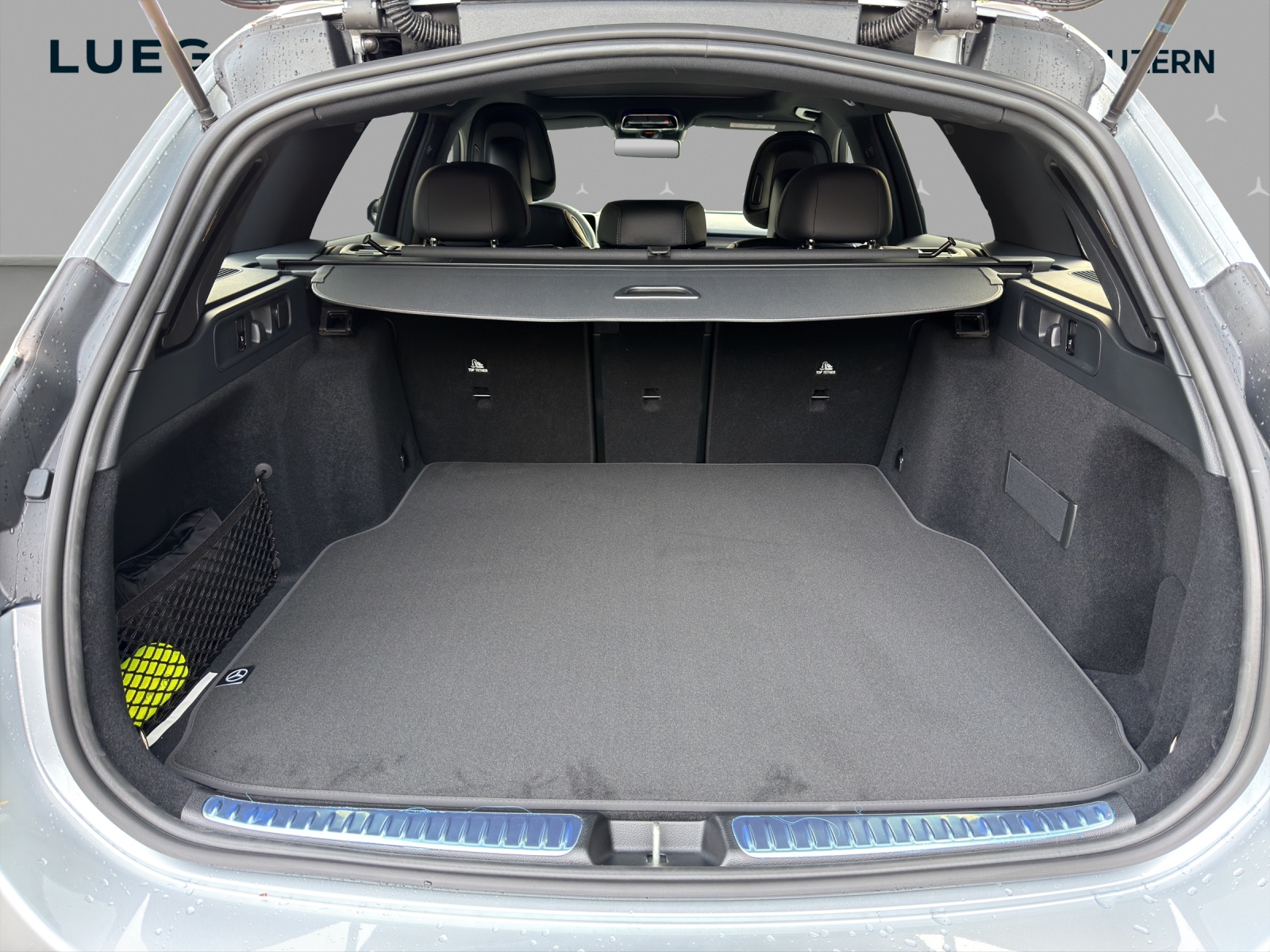 MERCEDES-BENZ C 220 d T 4 Matic Swiss Star-image-14