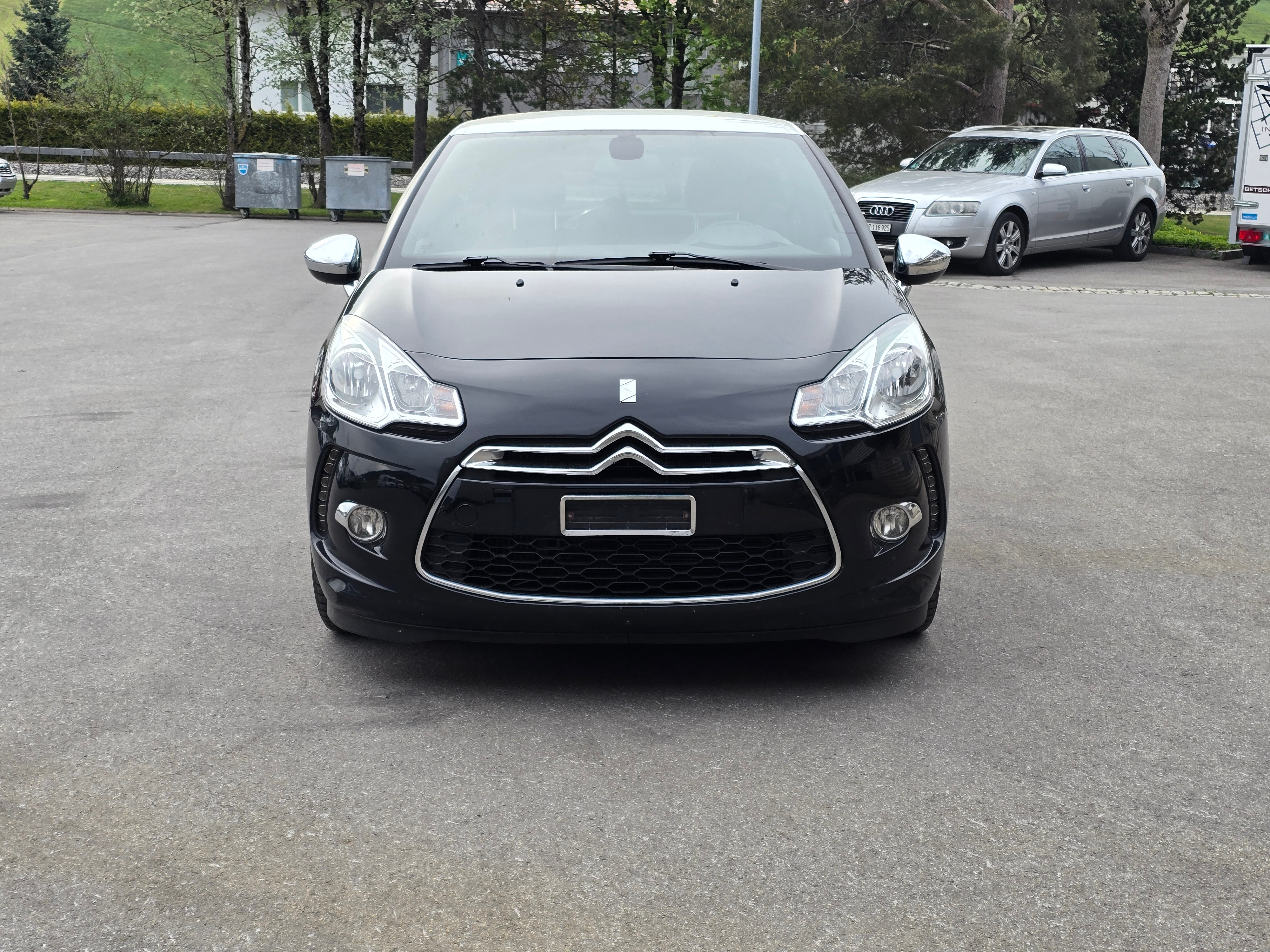 Car photo