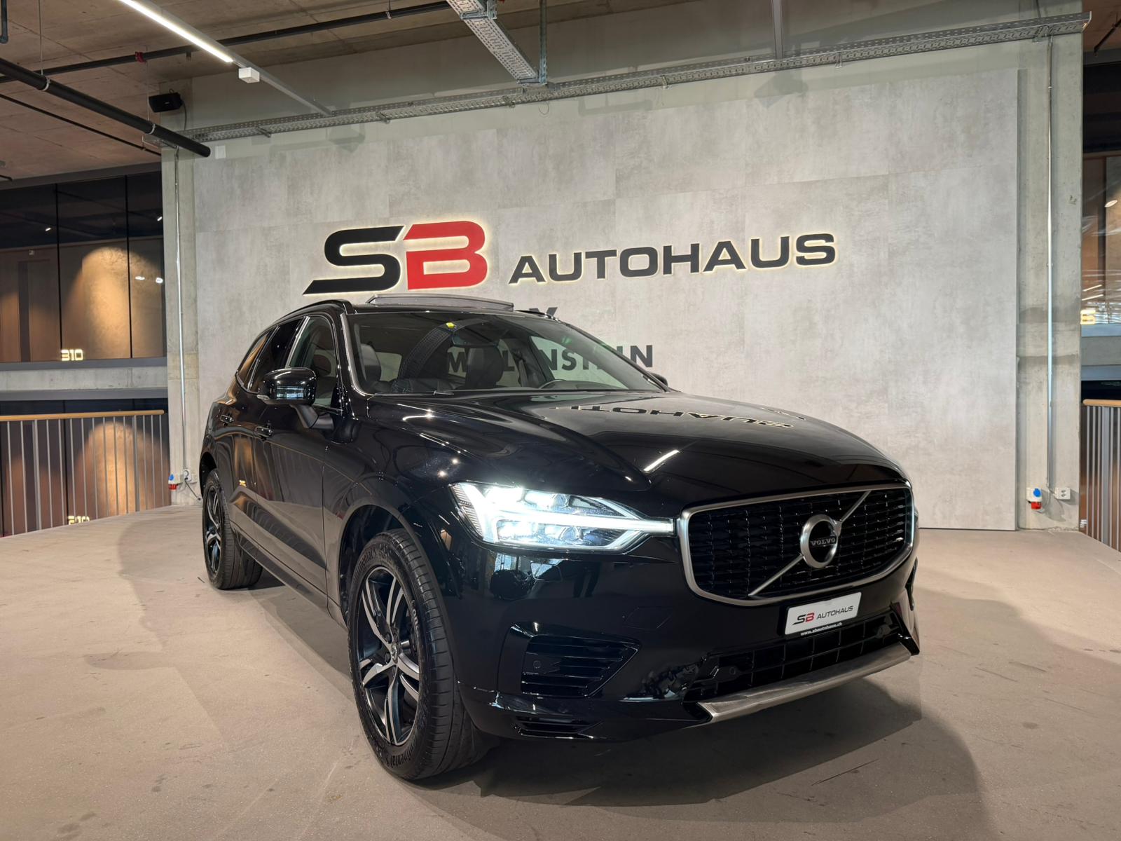 VOLVO XC60 T8 eAWD R-Design Geartronic-image-2