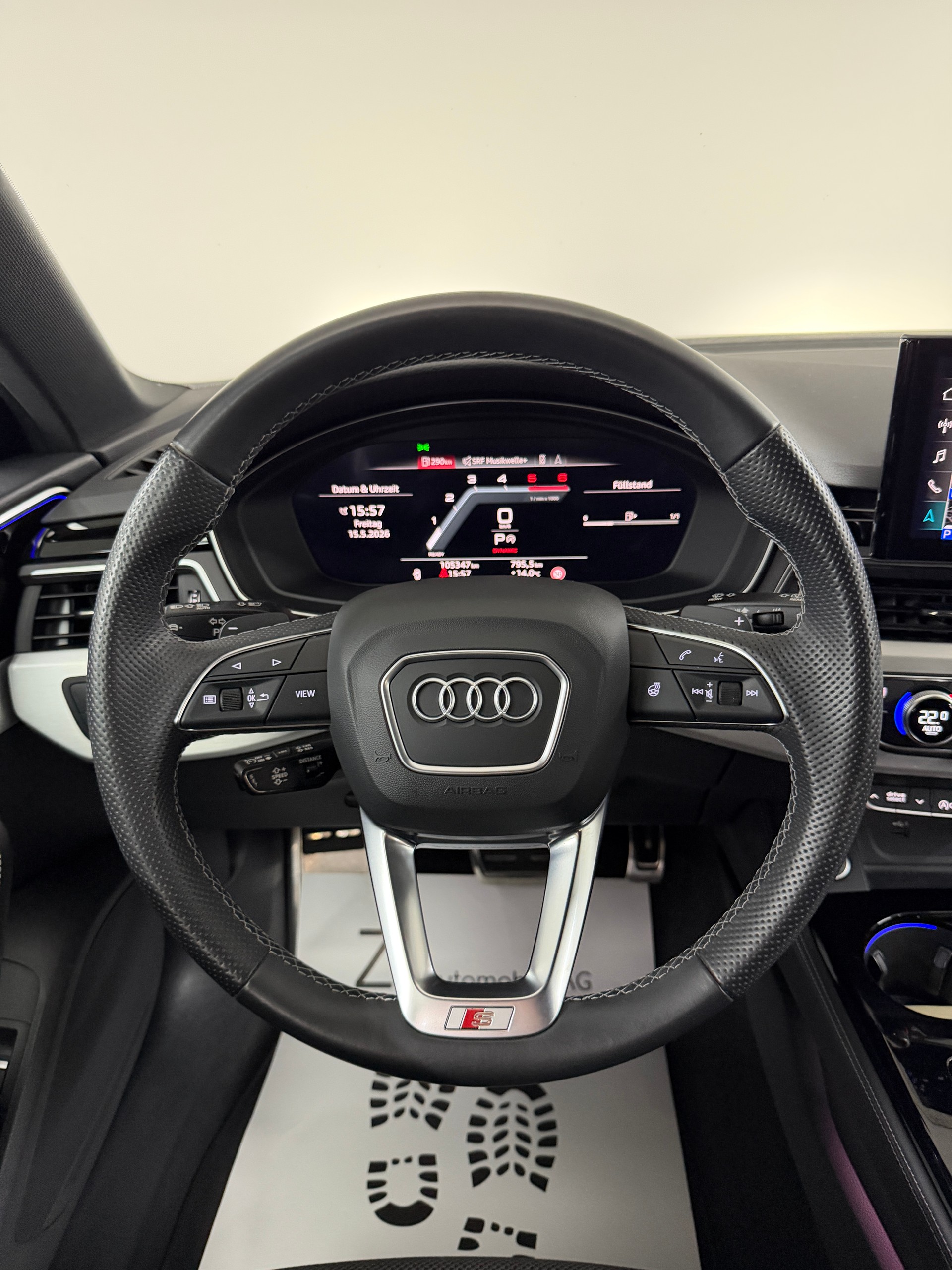 AUDI A4 Avant 40 TDI S line Attraction QUANTUMGRAY quattro S-tronic-image-11