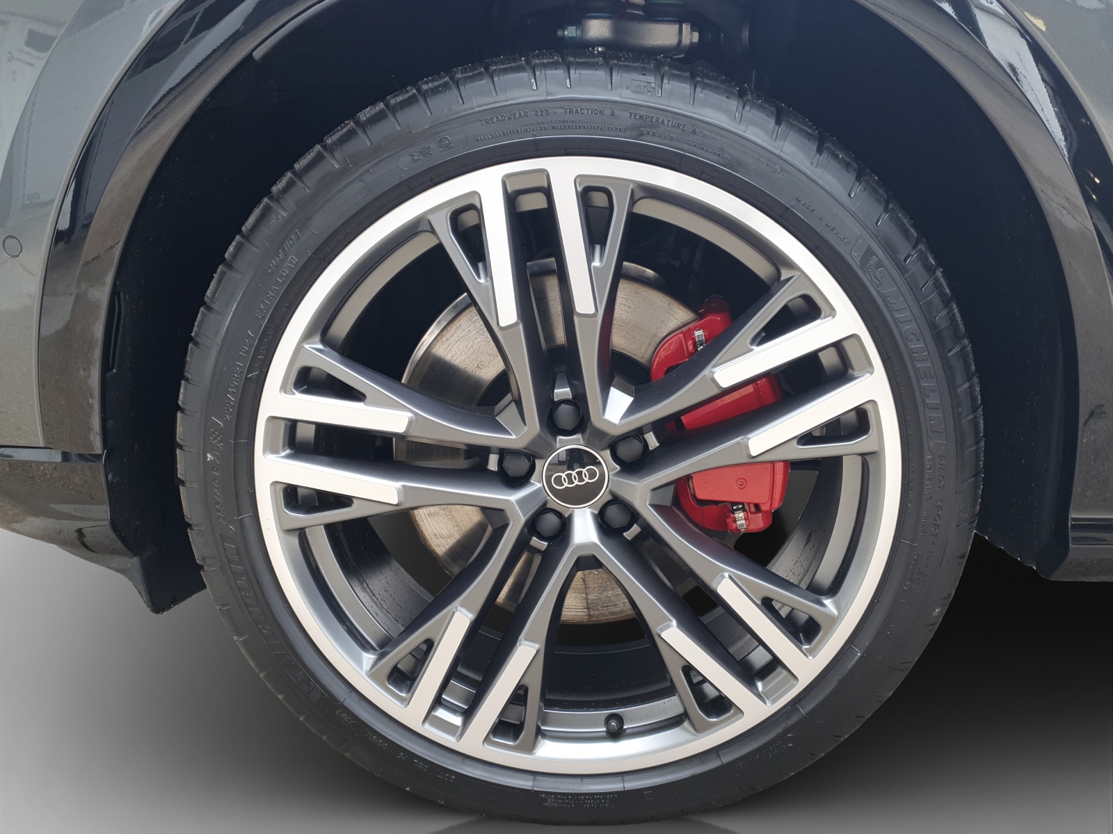 AUDI Q5 e-hybrid quattro 270 kW S-tronic-image-13