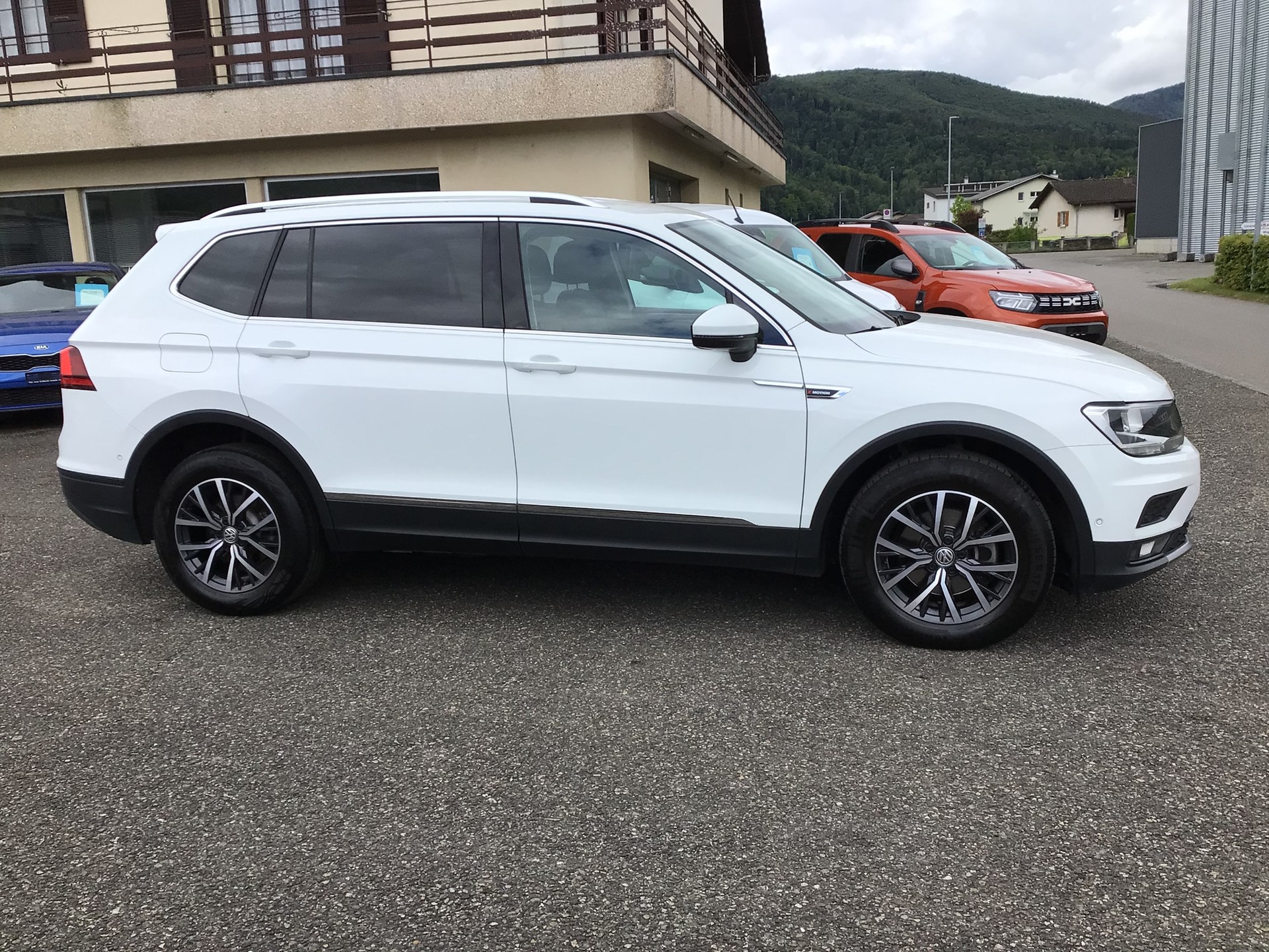 VW Tiguan Allspace 2.0 TDI SCR Comfortline 4MotionDSG-image-3