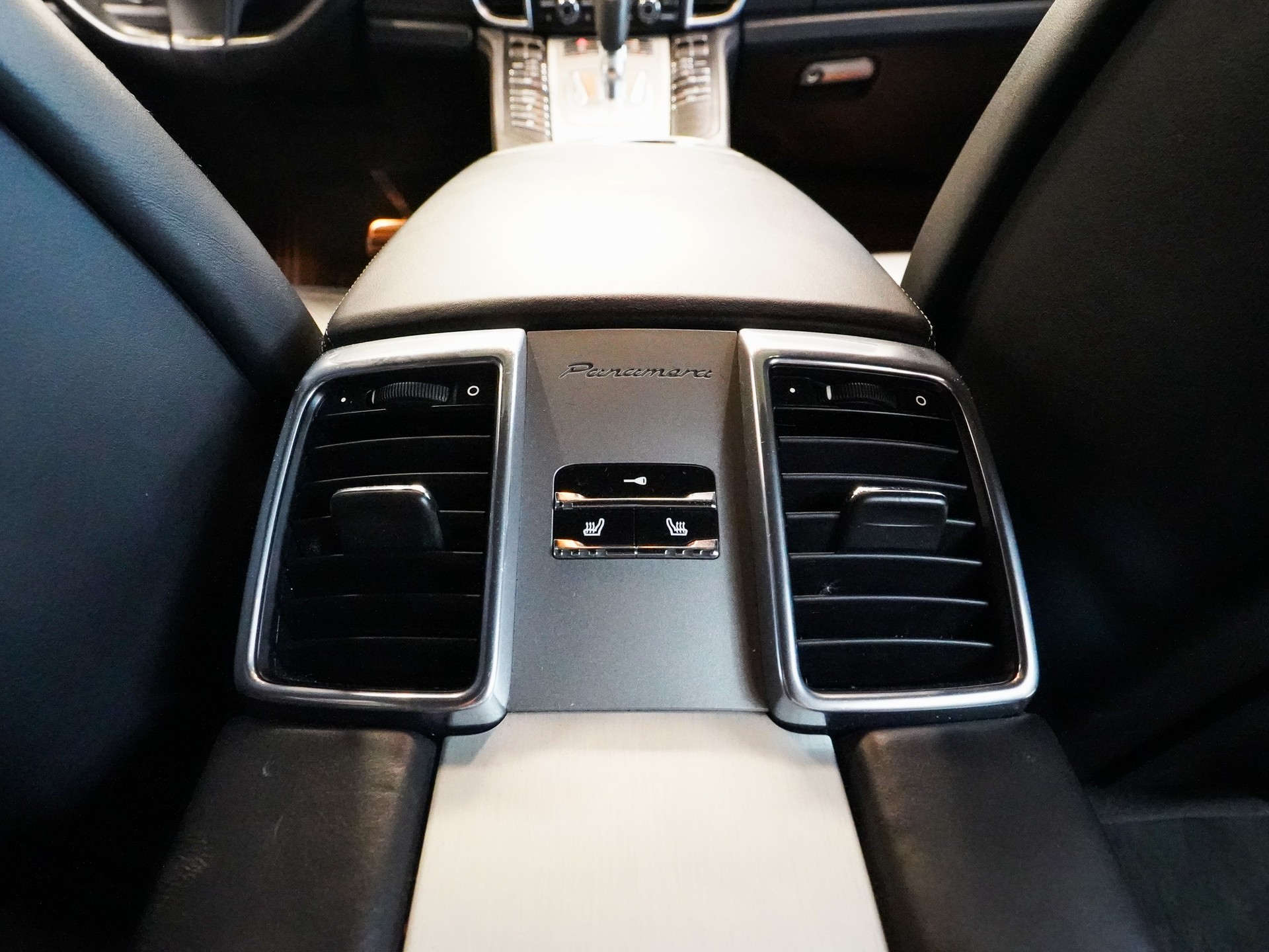 PORSCHE Turbo 4.8-image-15
