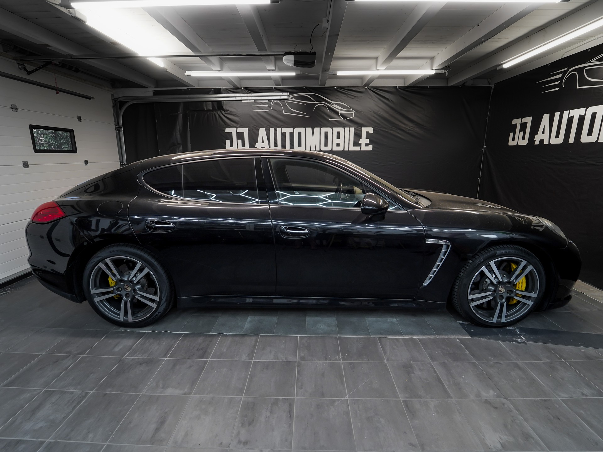 PORSCHE Turbo 4.8-image-7