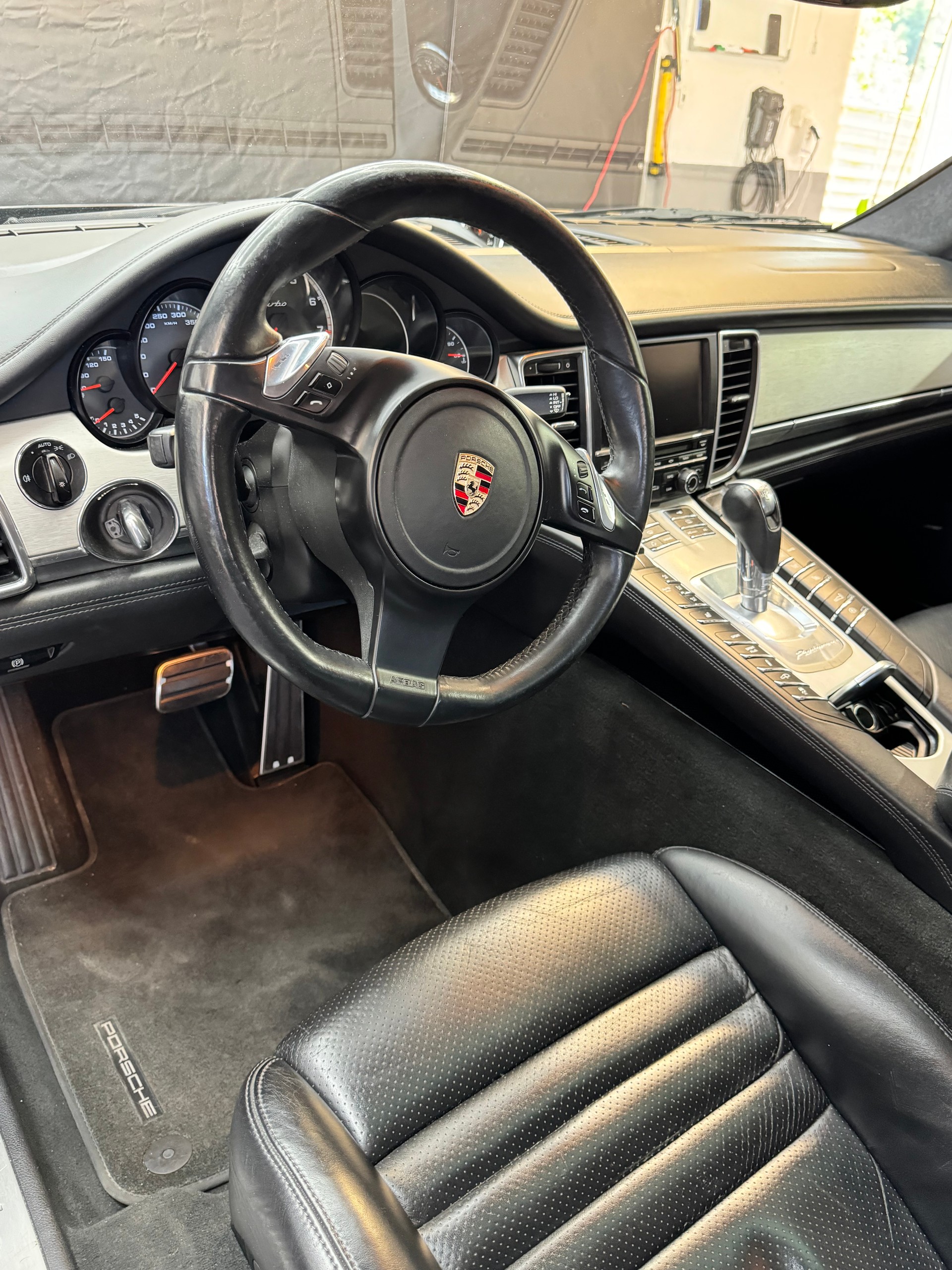 PORSCHE Turbo 4.8-image-8