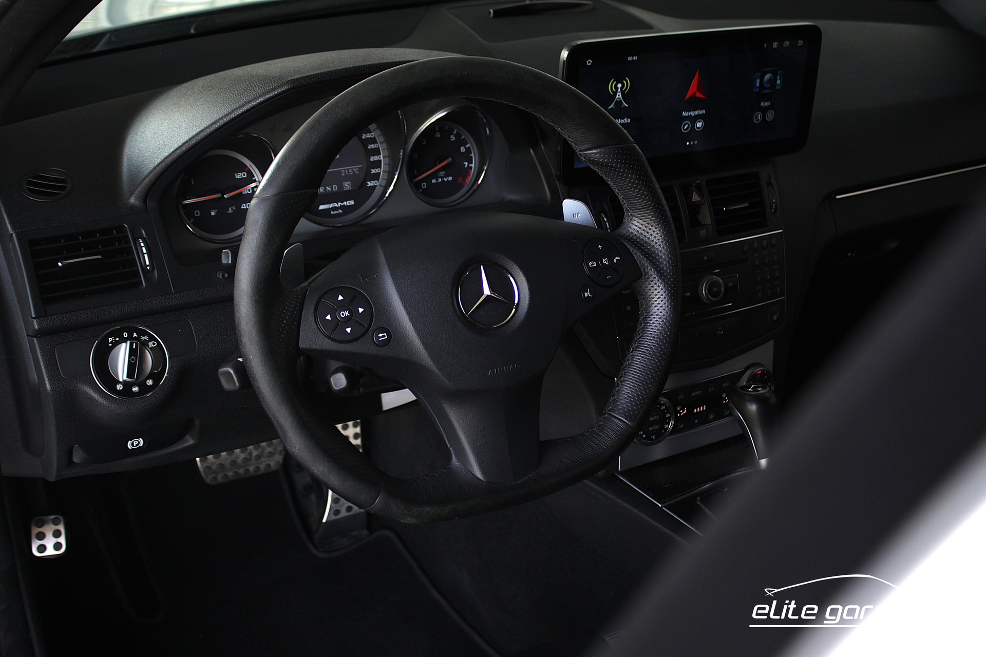 MERCEDES-BENZ C 63 AMG Avantgarde 7G-Tronic-image-13