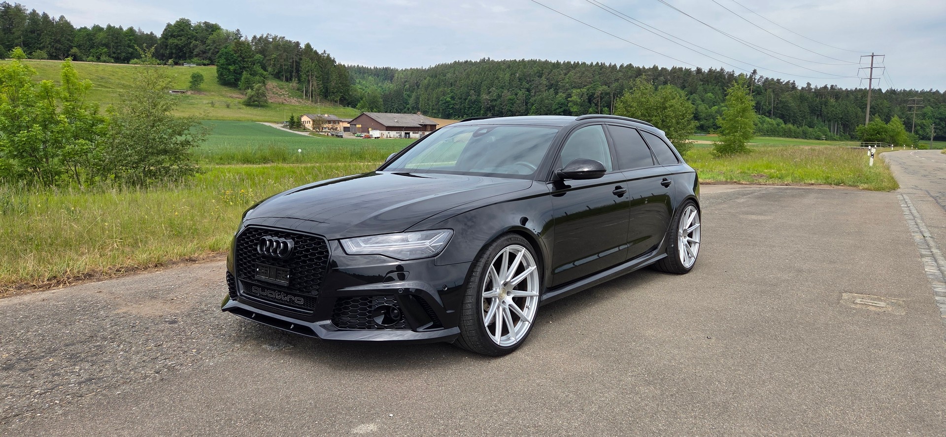 AUDI RS6 Avant 4.0 V8 TFSI quattro T-Tronic-image-1