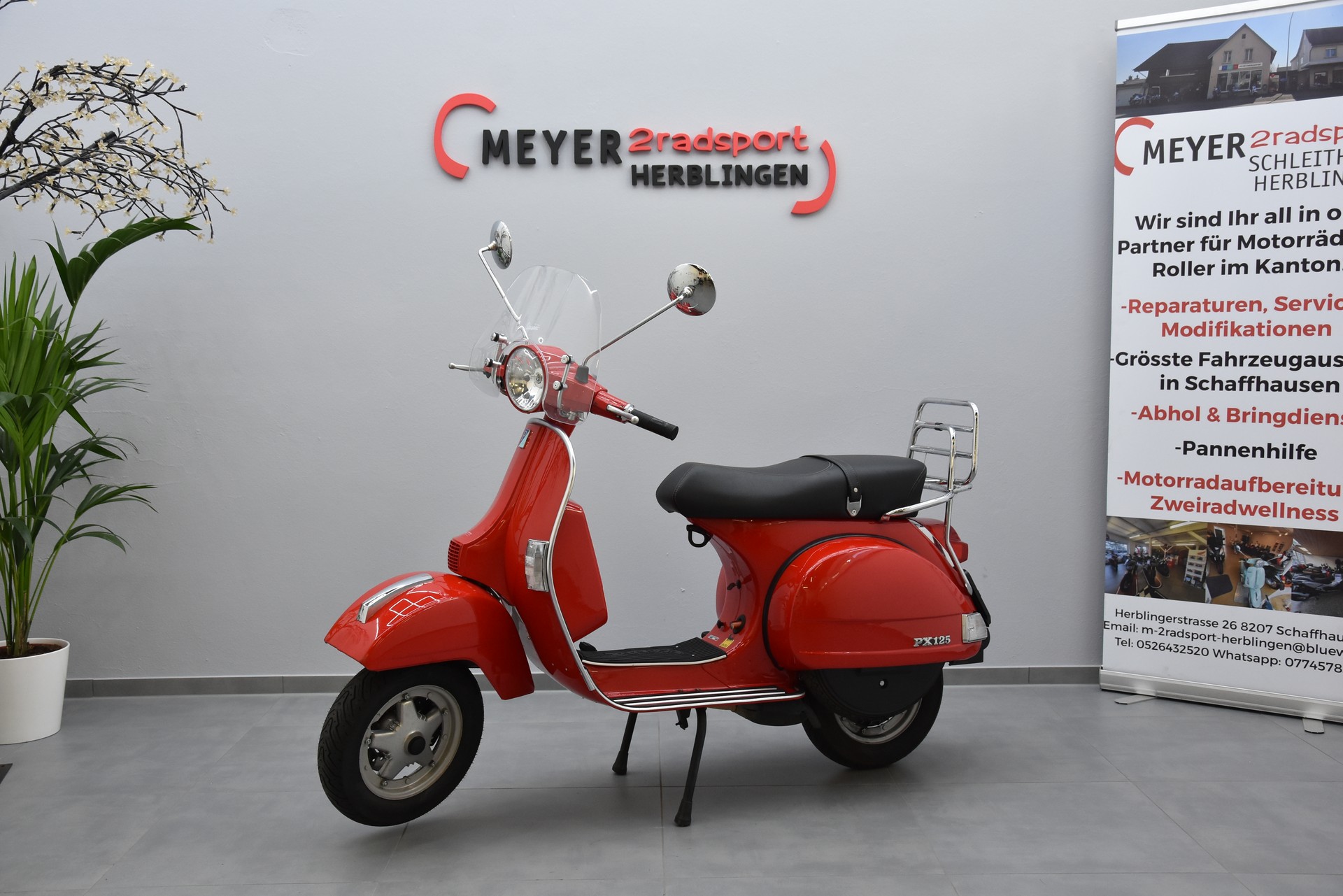 PIAGGIO Vespa PX 125-showroom-element-2
