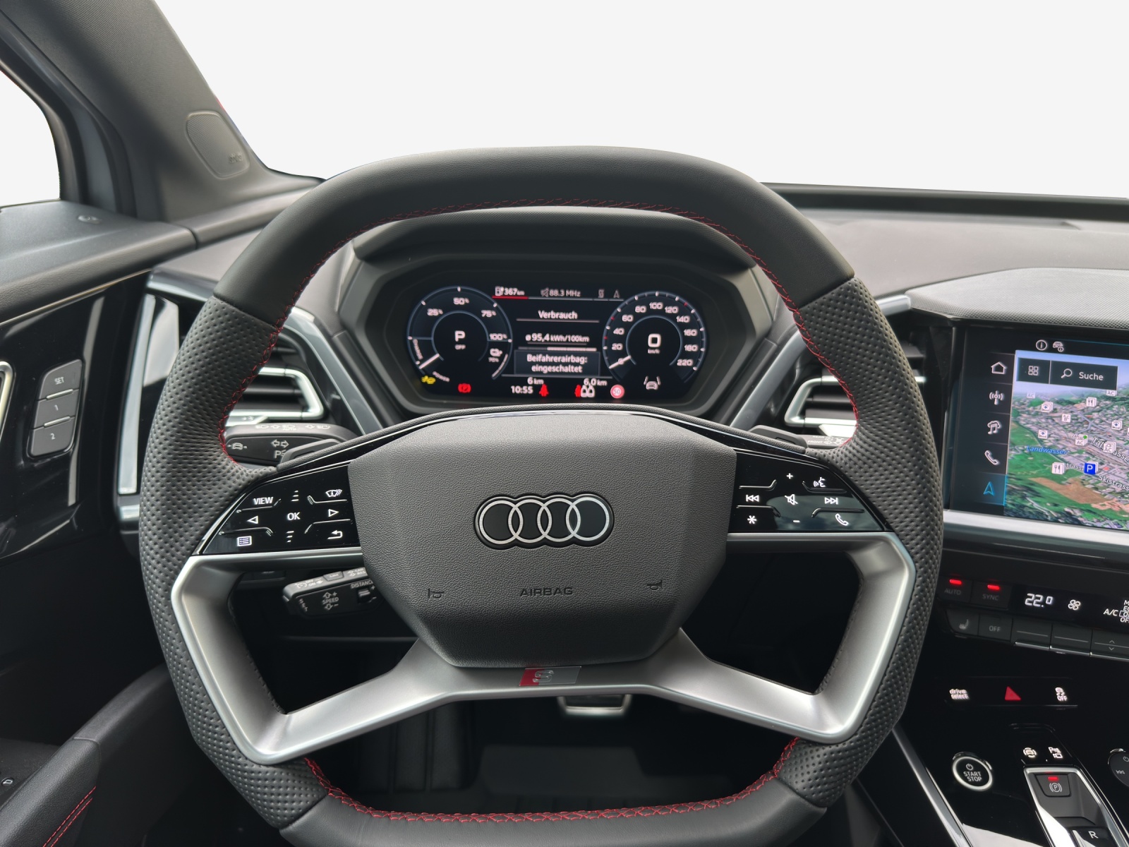 AUDI Q4 e-tron 45 Edition Swiss Ski quattro-image-9