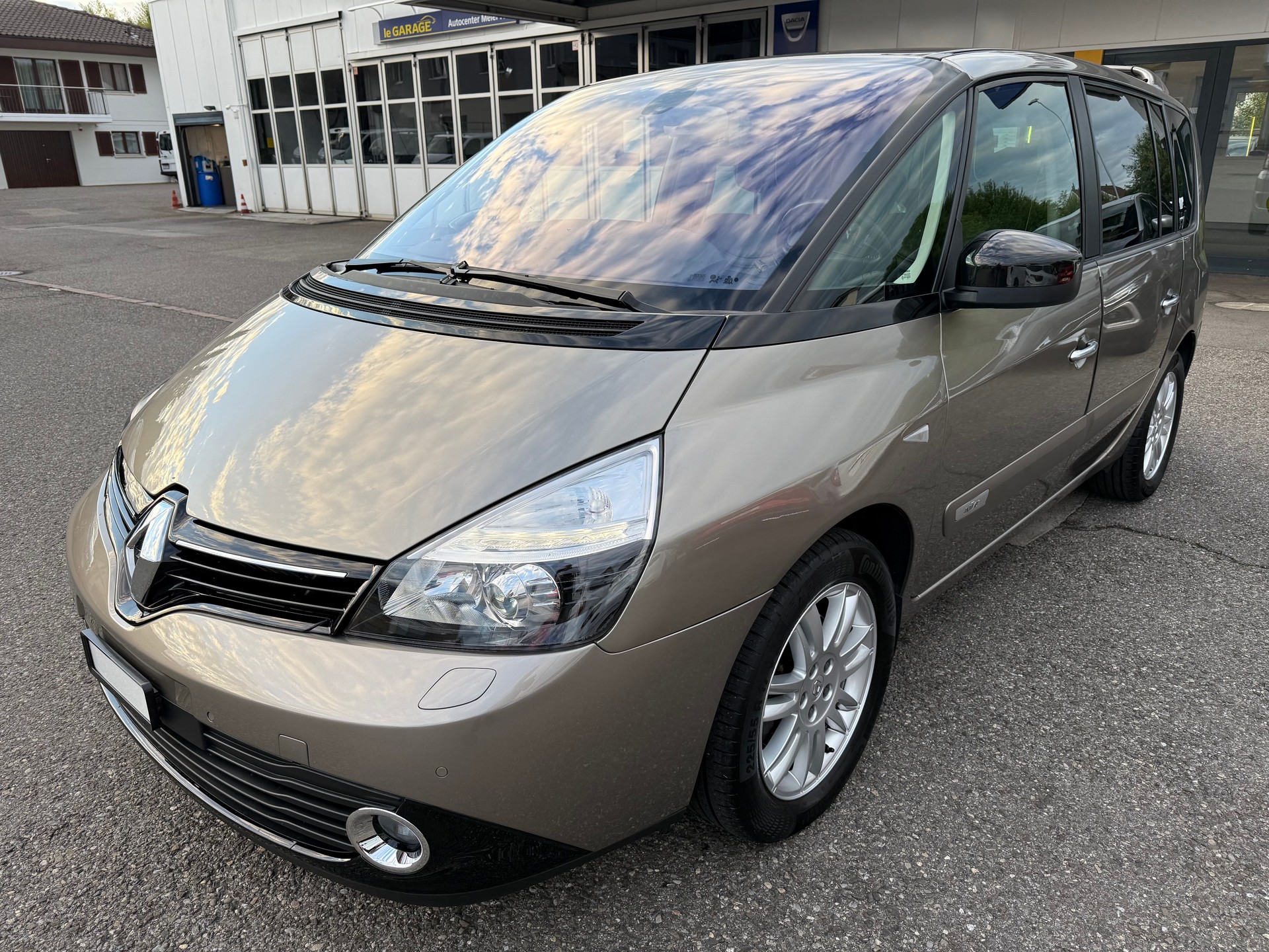 RENAULT Espace 2.0 Turbo Initiale 7 Plätzer-image-1