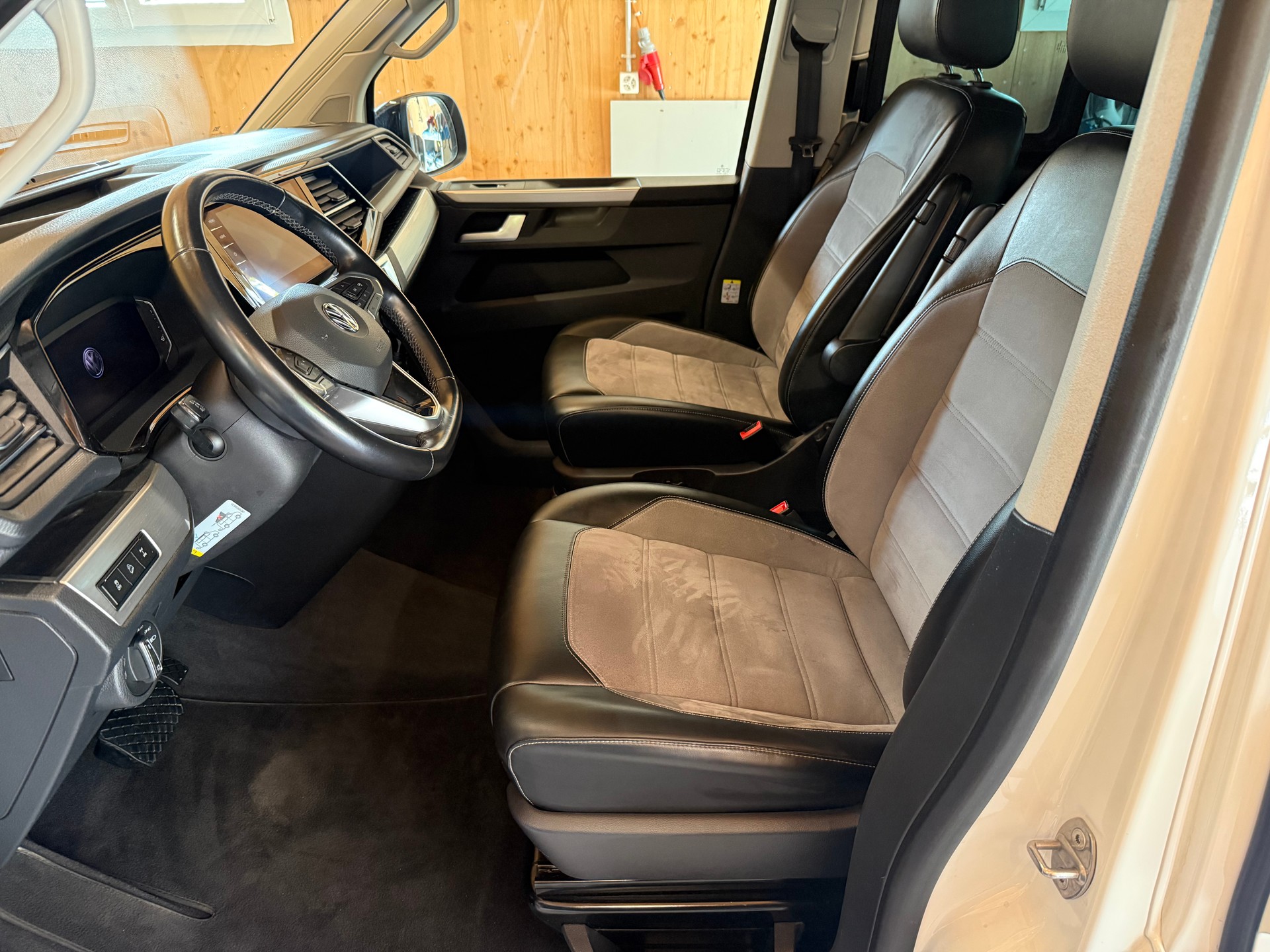 VW T6.1 California 2.0 Bi-TDI Beach Liberty Spirit 4Motion DSG-image-8