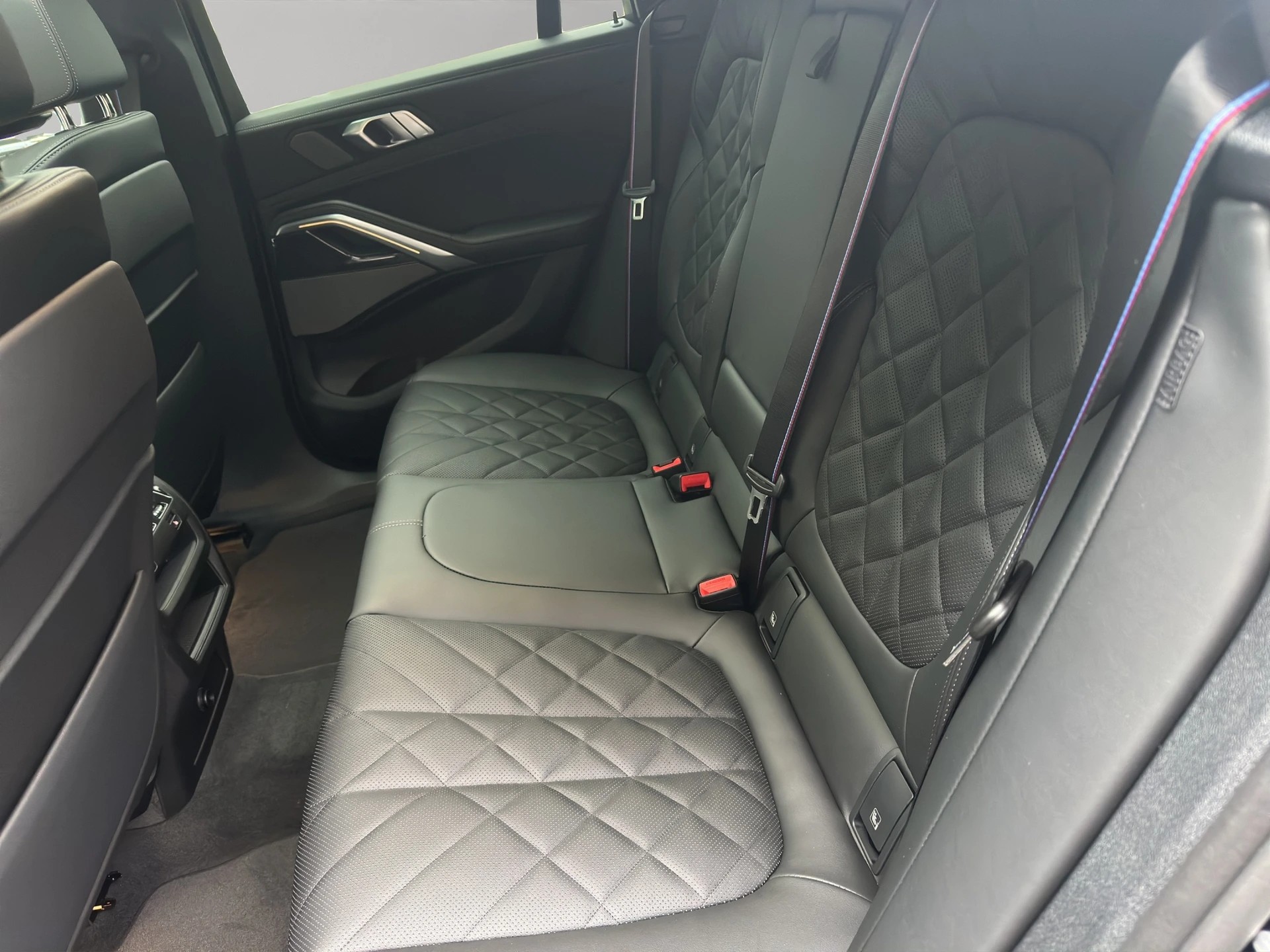 BMW X6 xDrive 48V 40d M Sport Pro Steptronic-image-18