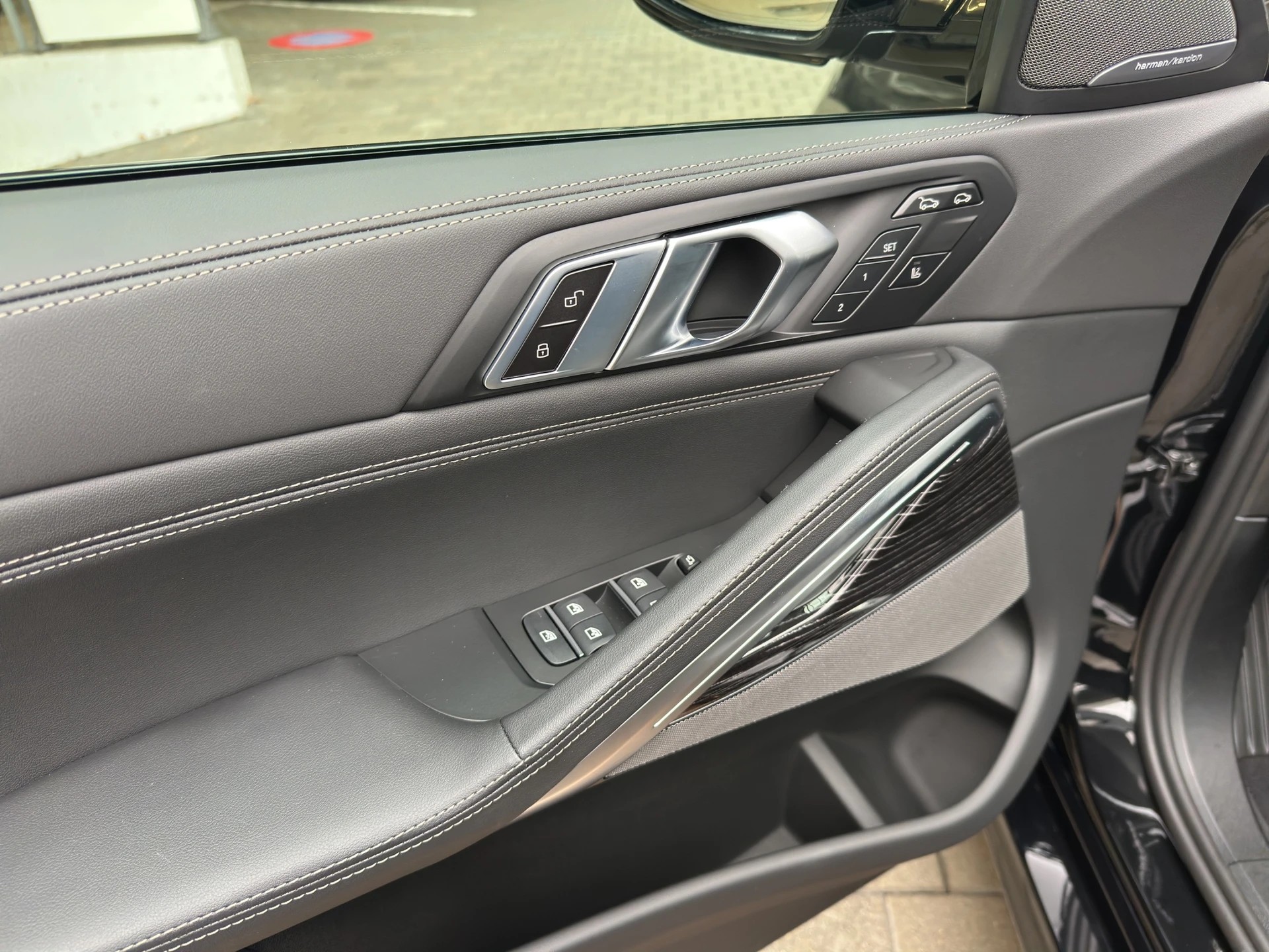 BMW X6 xDrive 48V 40d M Sport Pro Steptronic-image-11