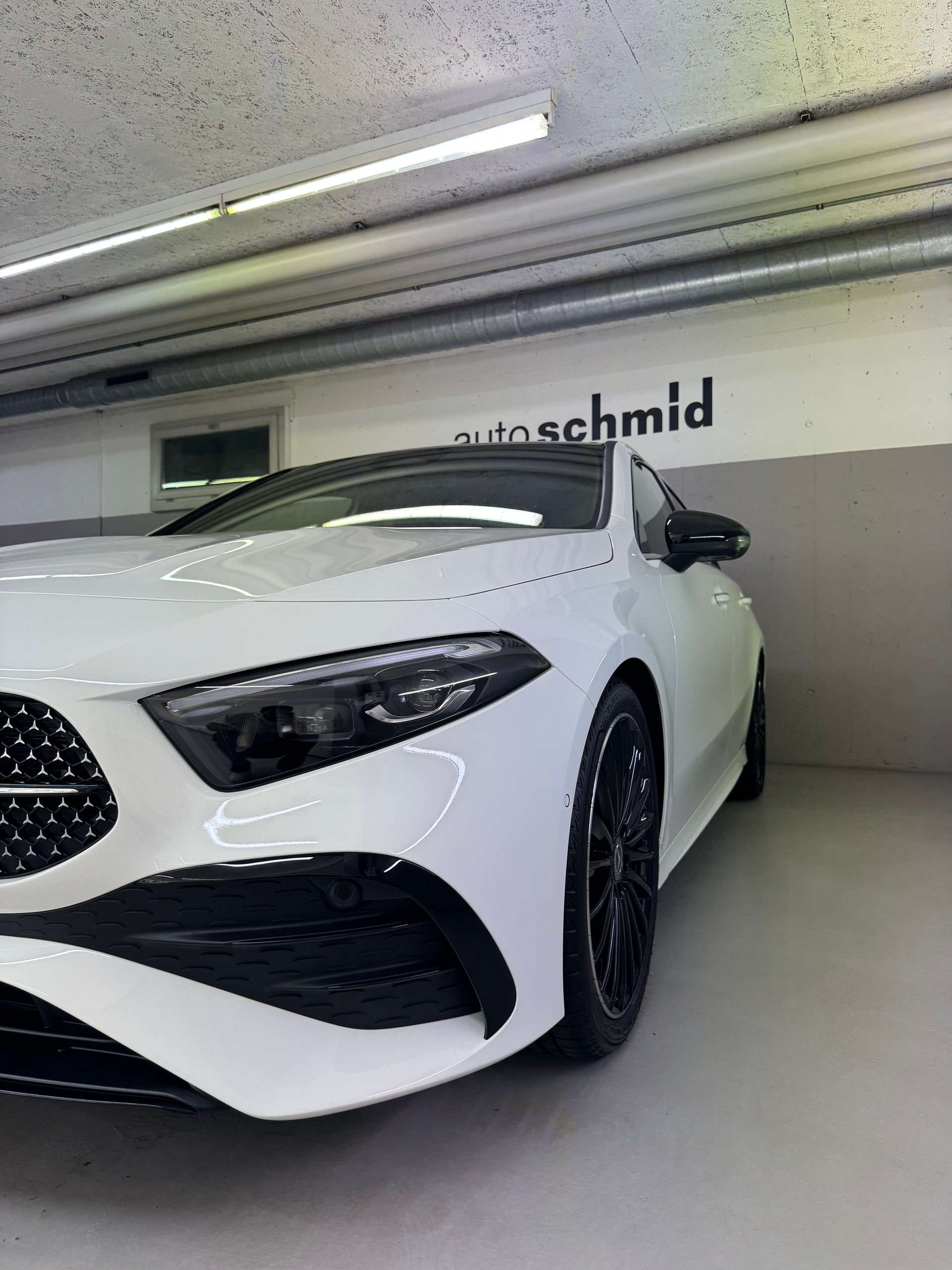 MERCEDES-BENZ A 250 4MATIC Kompaktlimousine-image-5