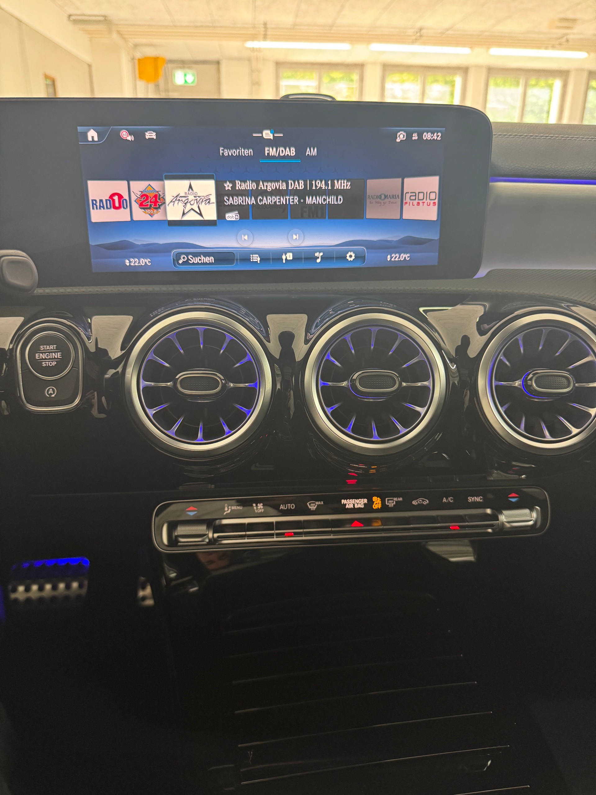 MERCEDES-BENZ A 250 4MATIC Kompaktlimousine-image-8