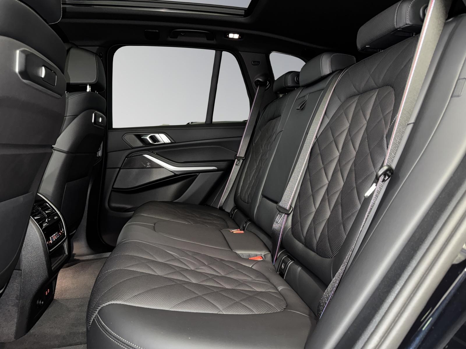BMW X5 40i xDrive SAG-image-8