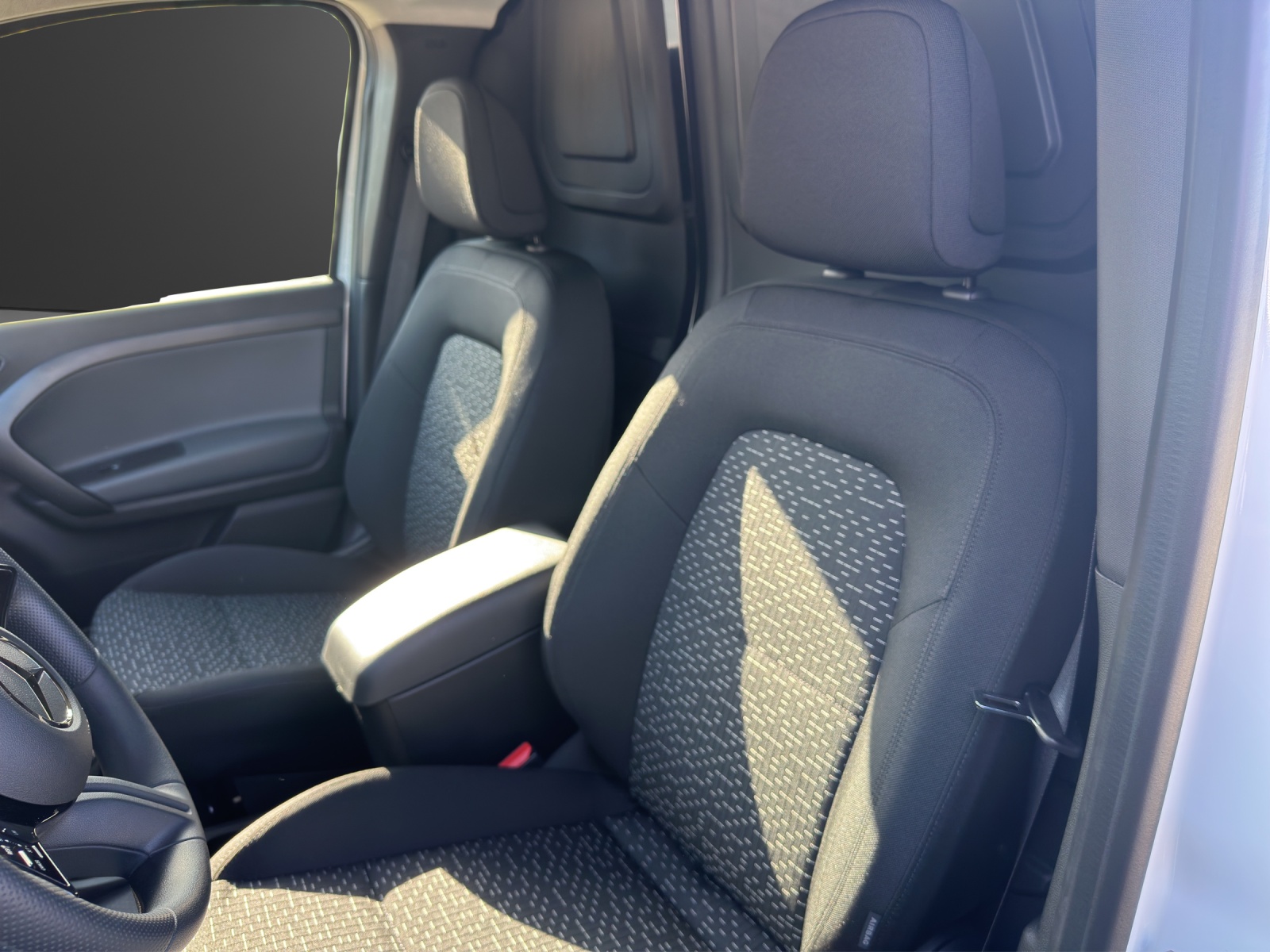 MERCEDES-BENZ eCitan Standard 2716mm S Worker-image-6