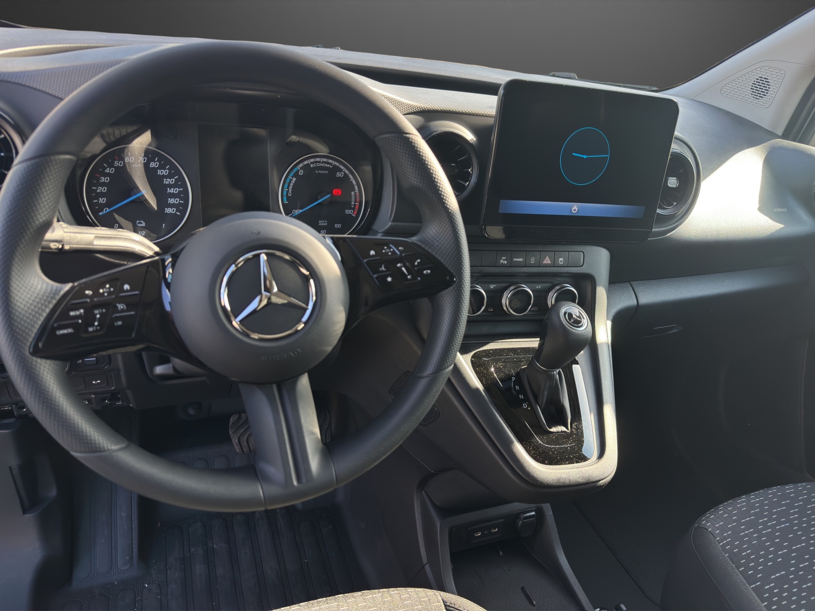 MERCEDES-BENZ eCitan Standard 2716mm S Worker-image-7
