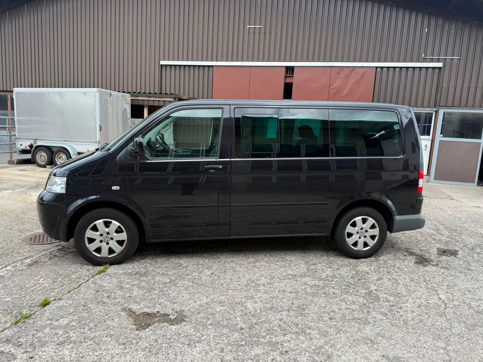 VW T5 Multivan Comfortline 2.5 TDI 4M-image-1