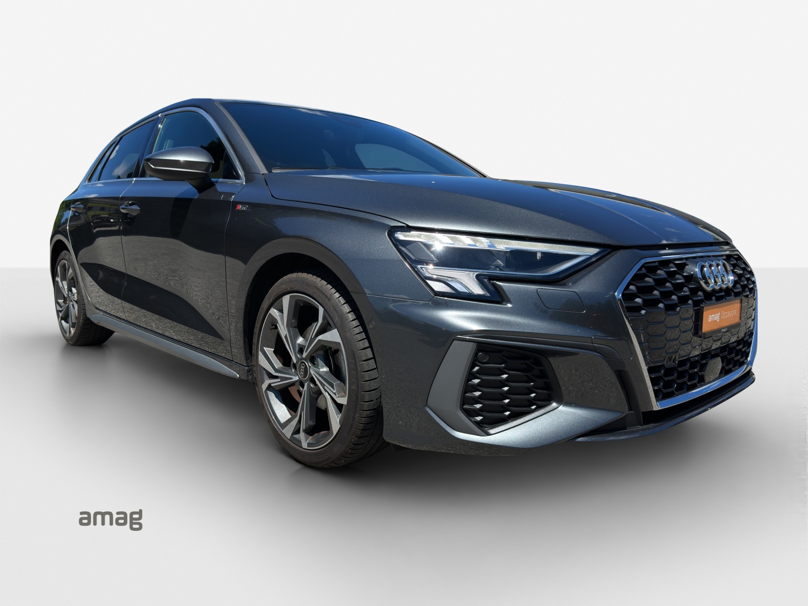 AUDI A3 Sportback 35 TFSI S line Attraction S-tronic-image-5