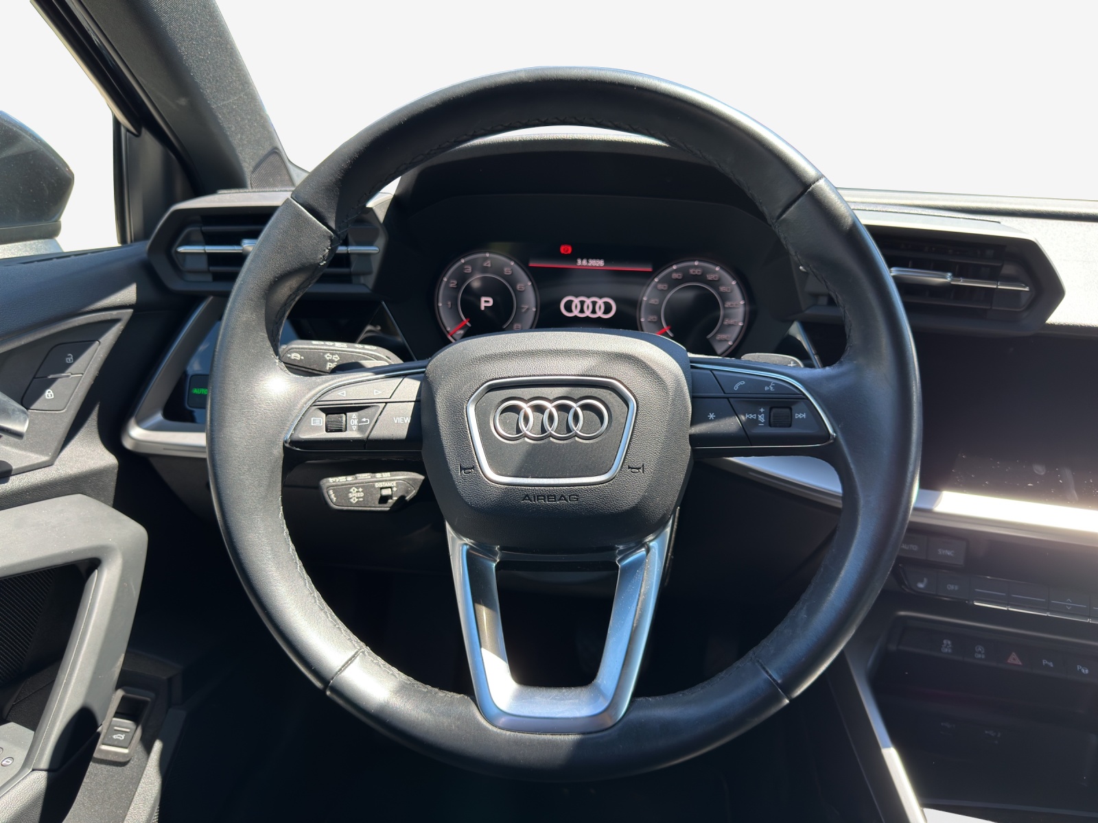 AUDI A3 Sportback 35 TFSI S line Attraction S-tronic-image-9