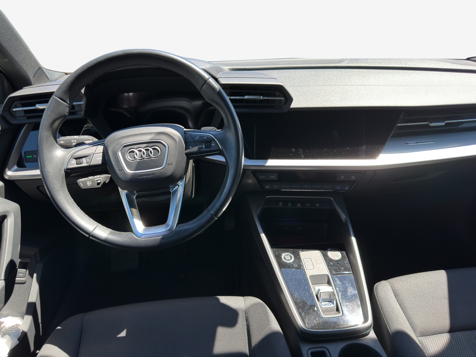 AUDI A3 Sportback 35 TFSI S line Attraction S-tronic-image-8