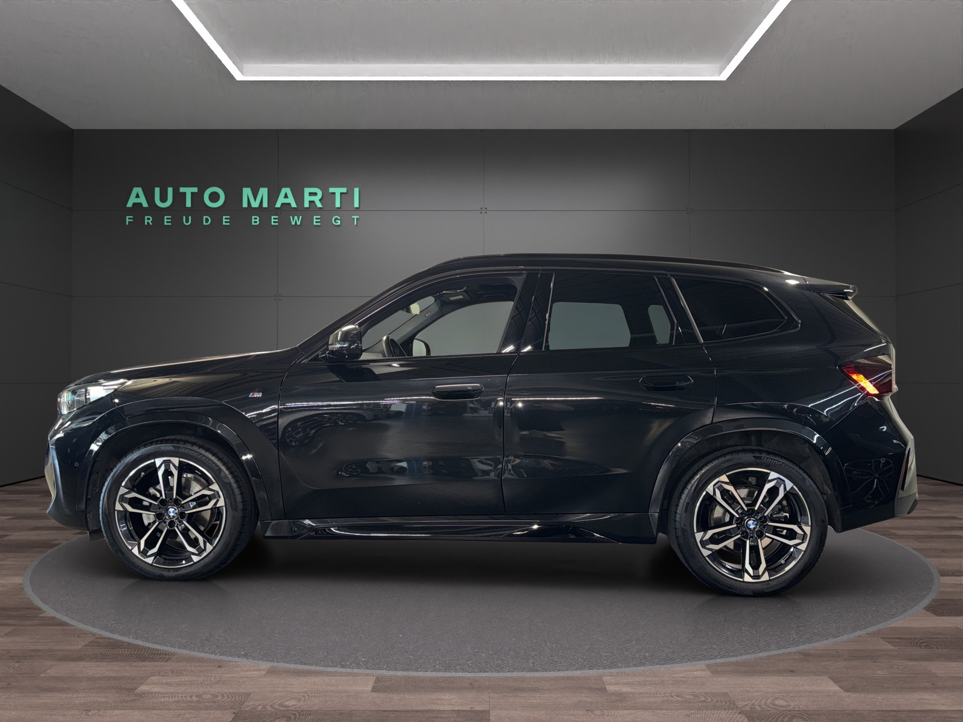 BMW X1 20d xDrive M Sport-image-1