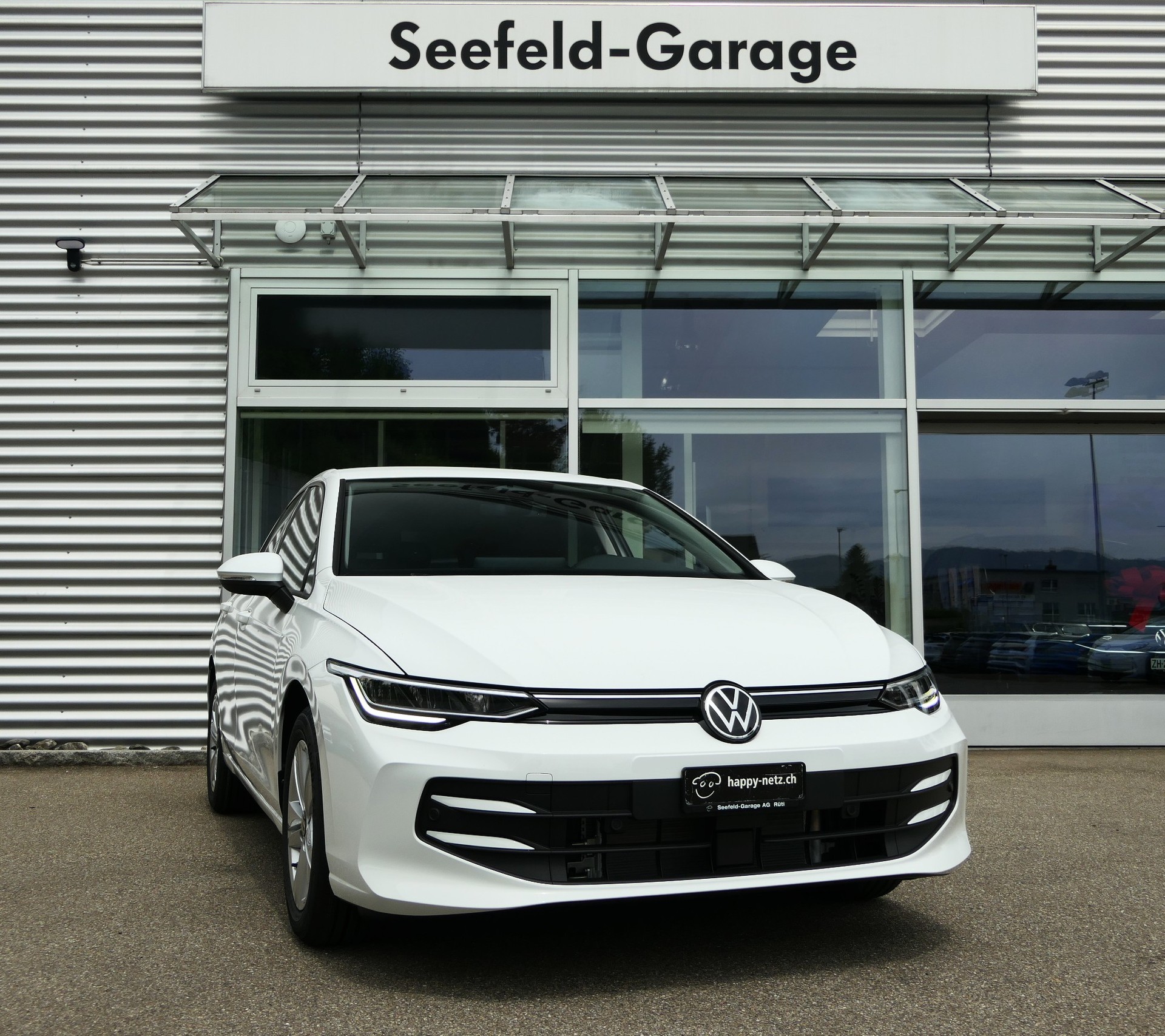 VW Golf 1.5 e TSI mHEV Value DSG-image-0