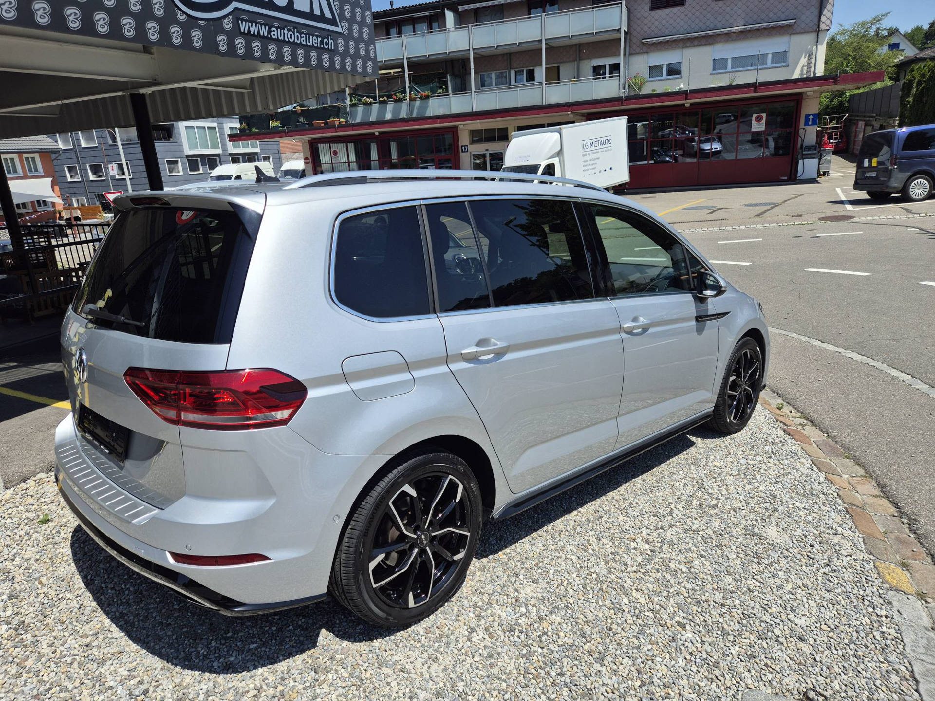 VW Touran 1.5 TSI Highline DSG R-Line 7P-image-5