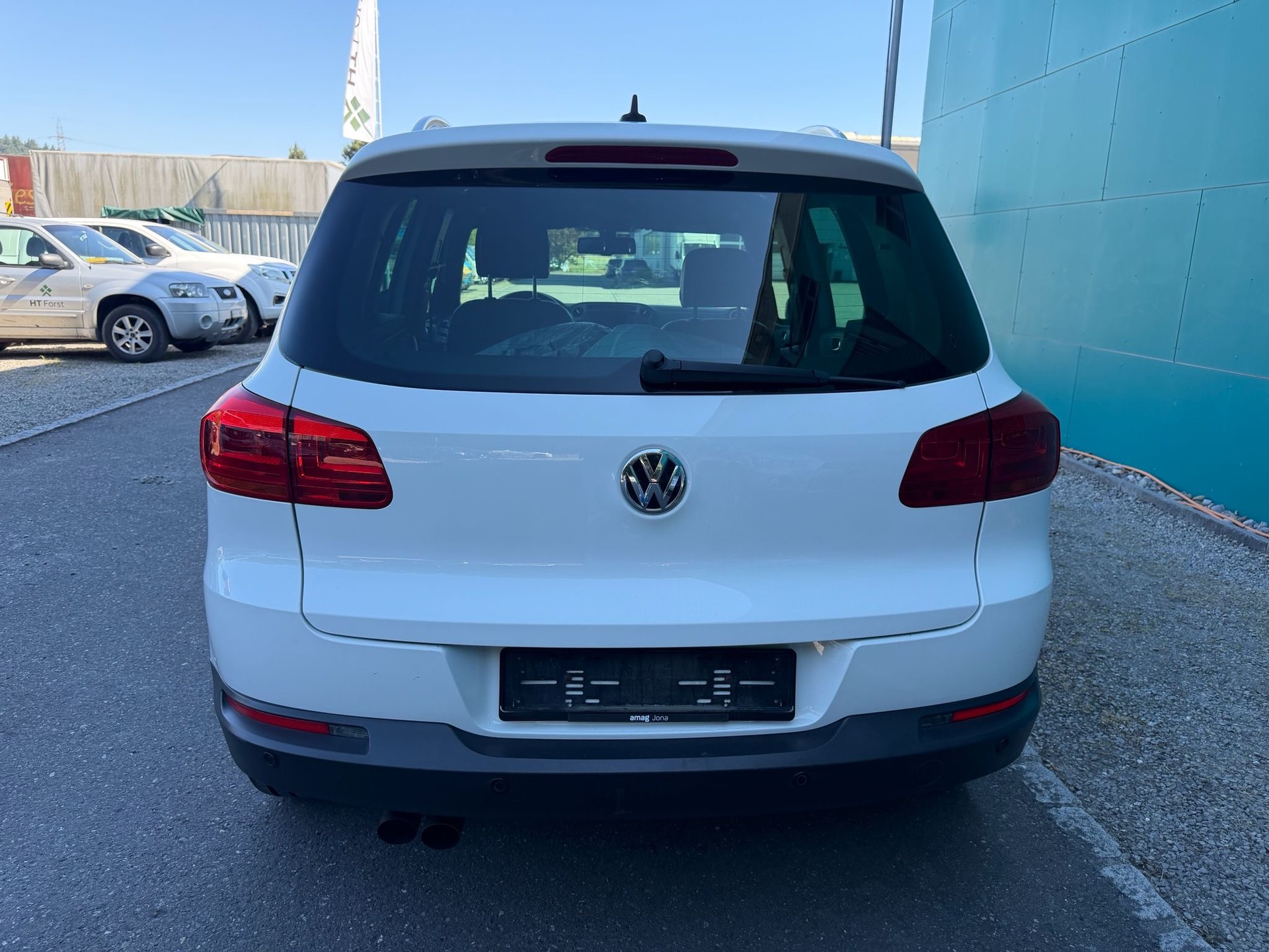 VW Tiguan 2.0 TDI BlueMotion Sport&Style 4Motion DSG-image-5