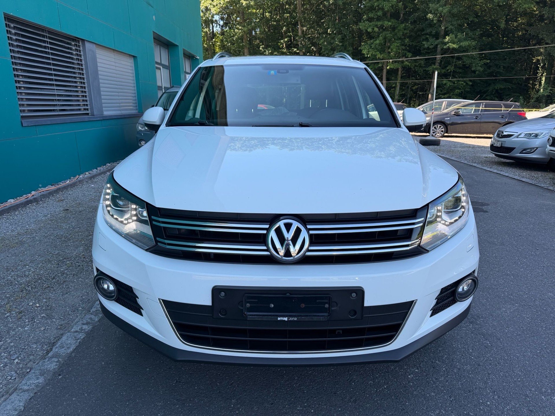 VW Tiguan 2.0 TDI BlueMotion Sport&Style 4Motion DSG-image-1