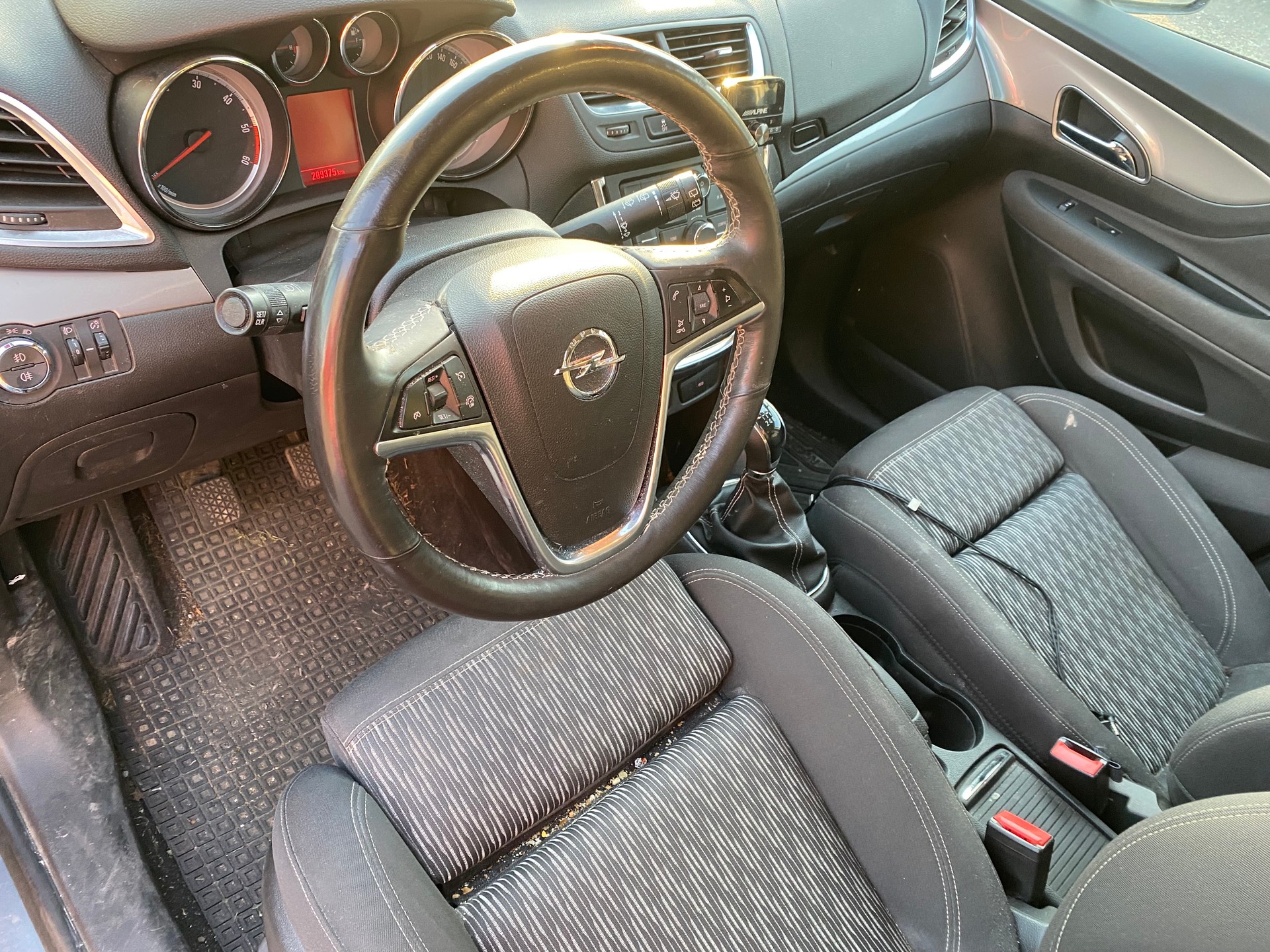 OPEL Mokka 1.7 CDTi Cosmo 4WD-image-4