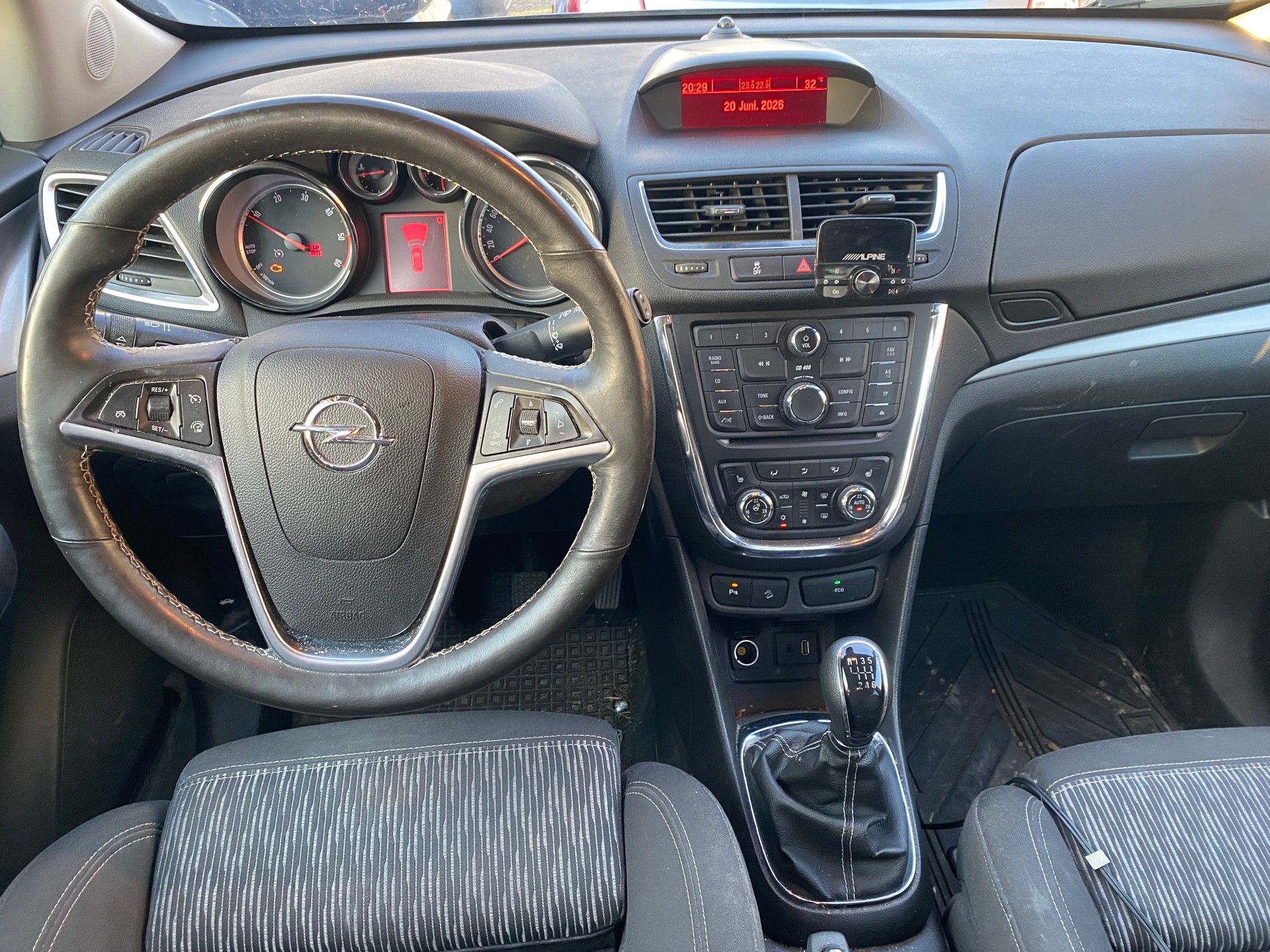 OPEL Mokka 1.7 CDTi Cosmo 4WD-image-5