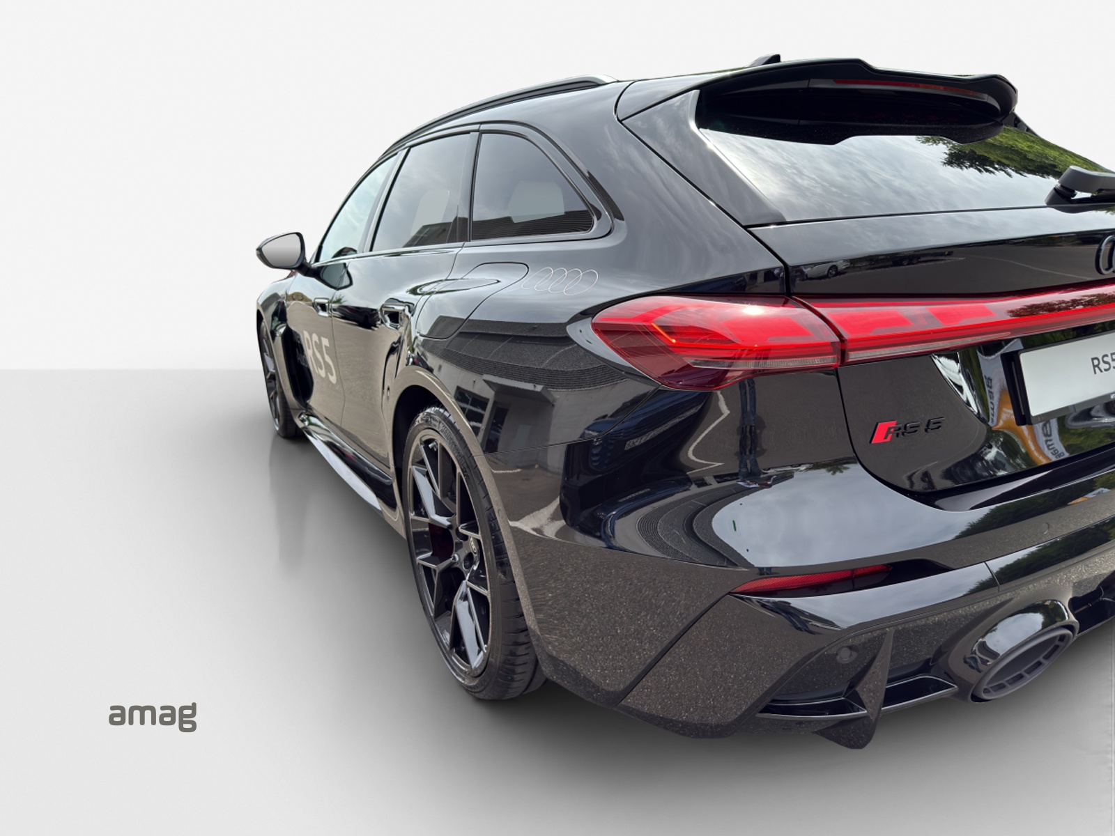AUDI RS 5 Avant TFSI 470 kW Tiptronic quattro-image-15