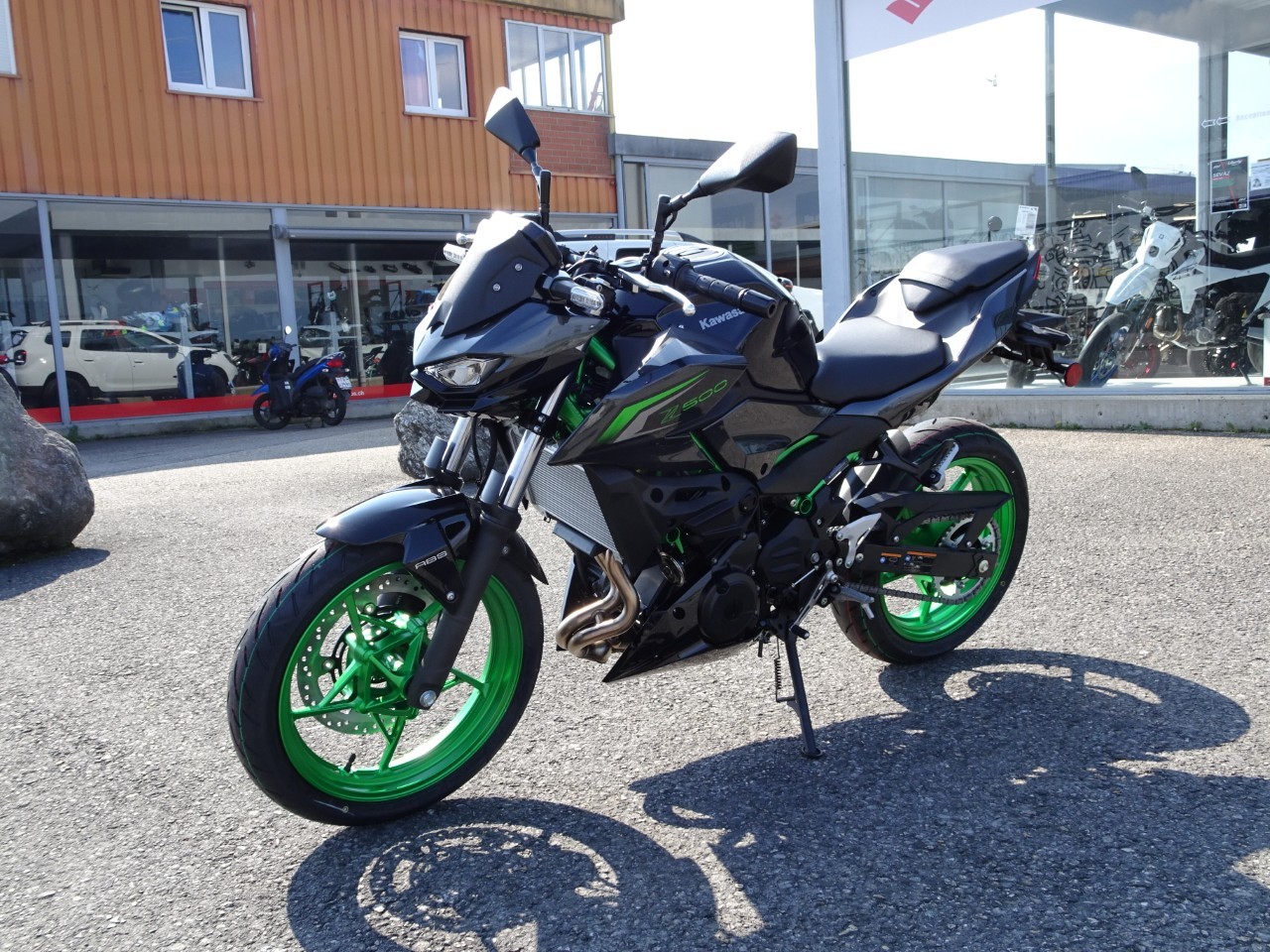 KAWASAKI Z 500 SE-showroom-element-3