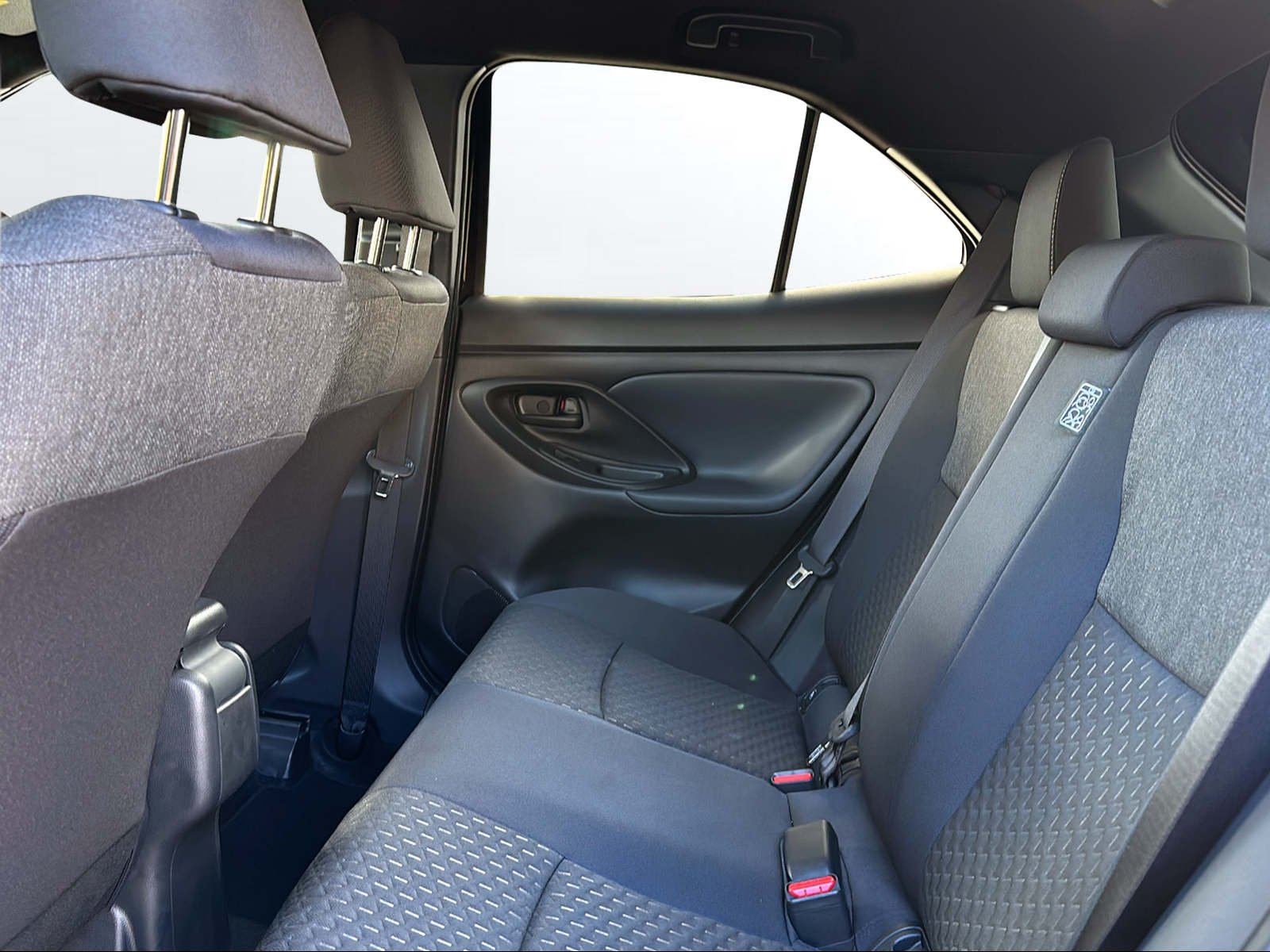 TOYOTA Yaris Cross 1.5 Trend AWDi e-CVT-image-8