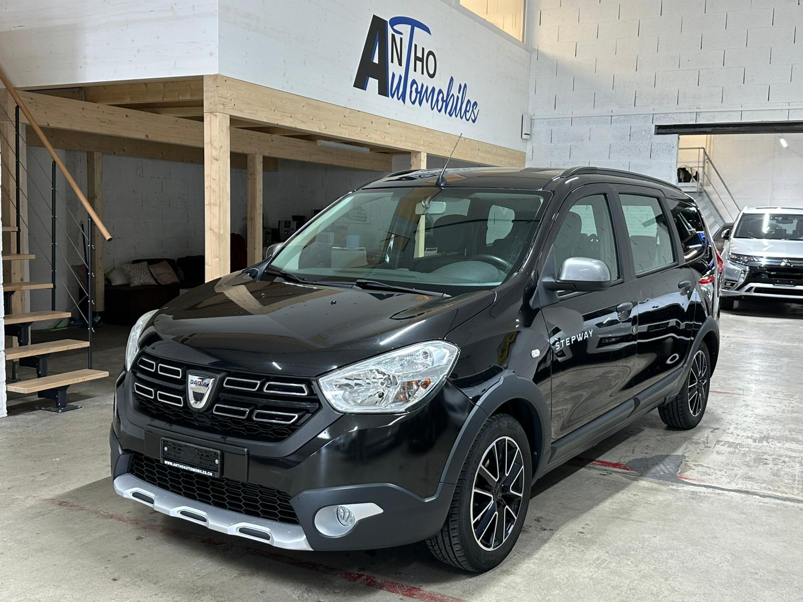 DACIA Lodgy 1.5dCi Stepway 7PL-image-0