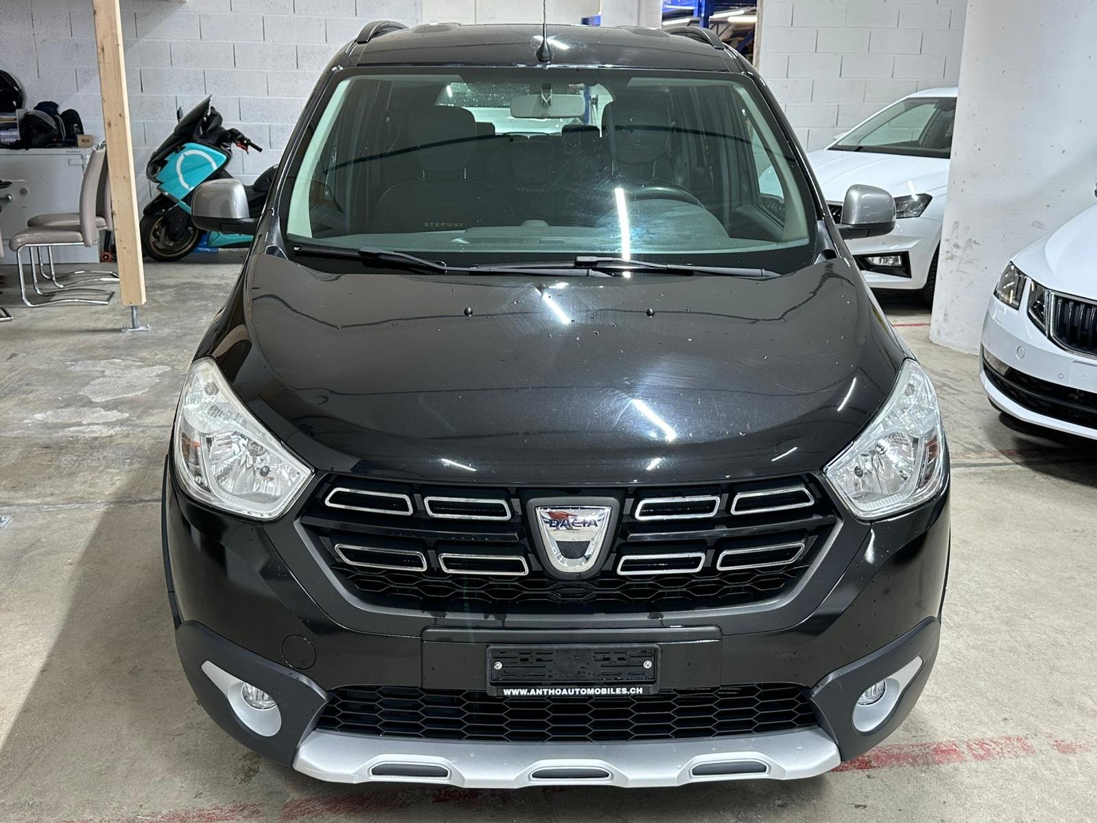 DACIA Lodgy 1.5dCi Stepway 7PL-image-2