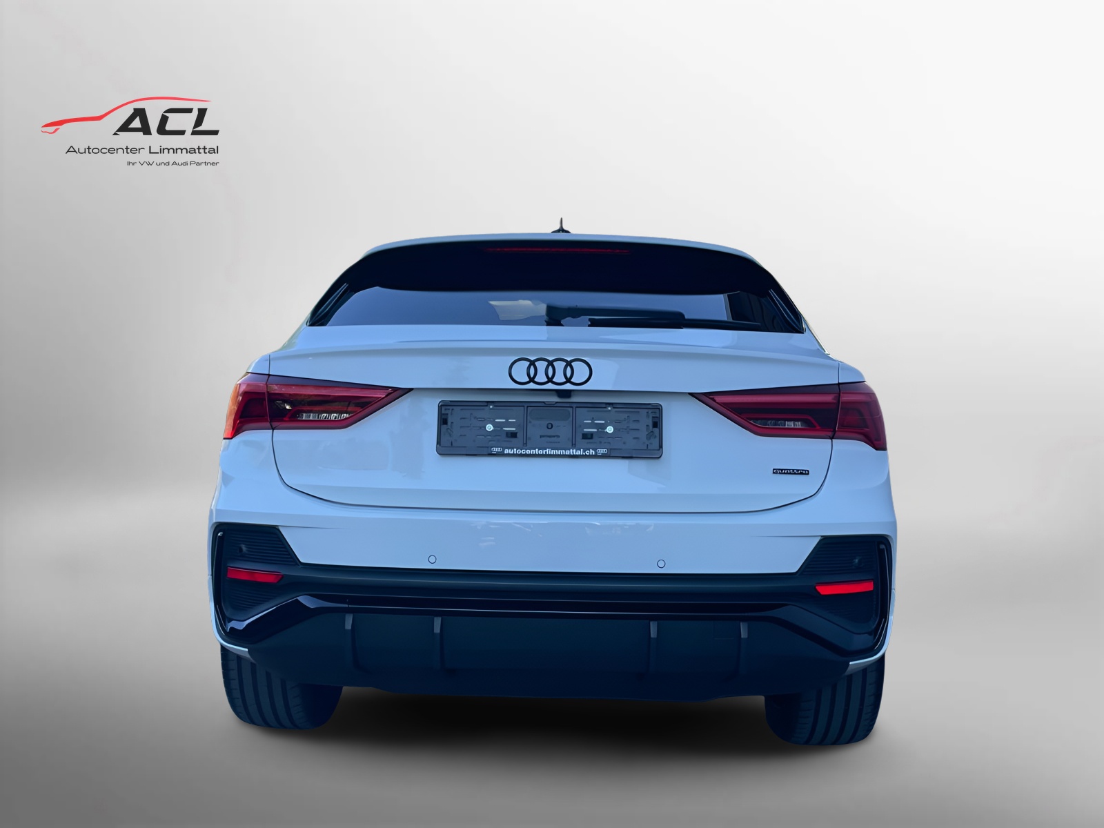 AUDI Q3 Sportback 40 TFSI S line quattro S-tronic-image-9