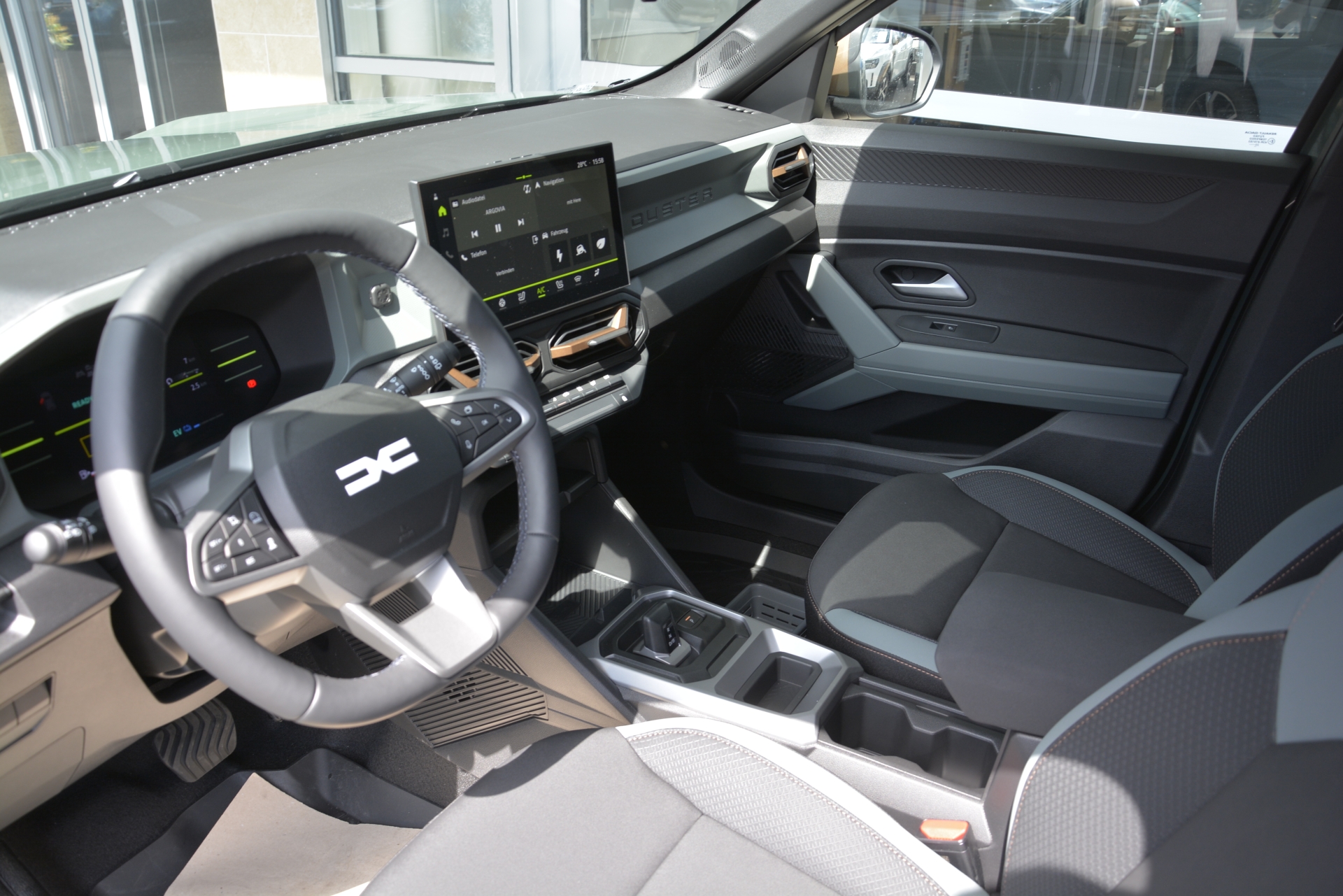 DACIA DUSTER extreme hybrid 155-image-4
