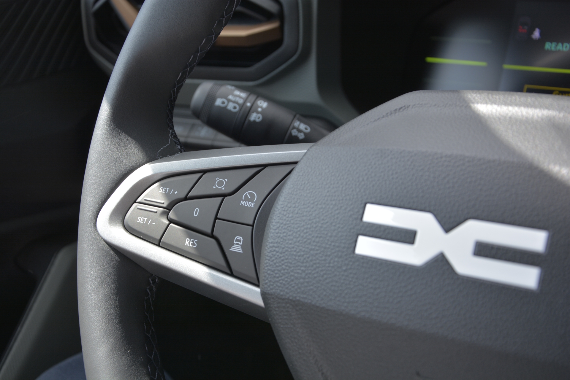 DACIA DUSTER extreme hybrid 155-image-10