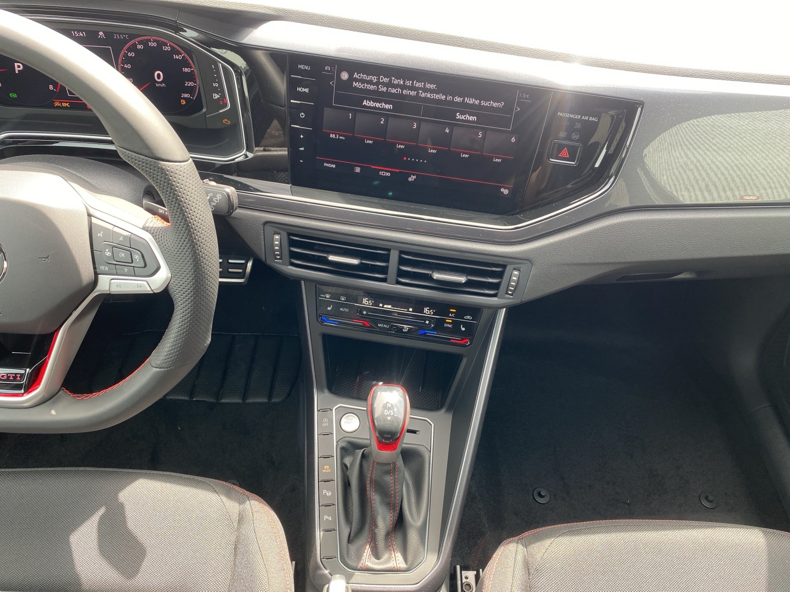 VW Polo 2.0 TSI GTI DSG-image-10