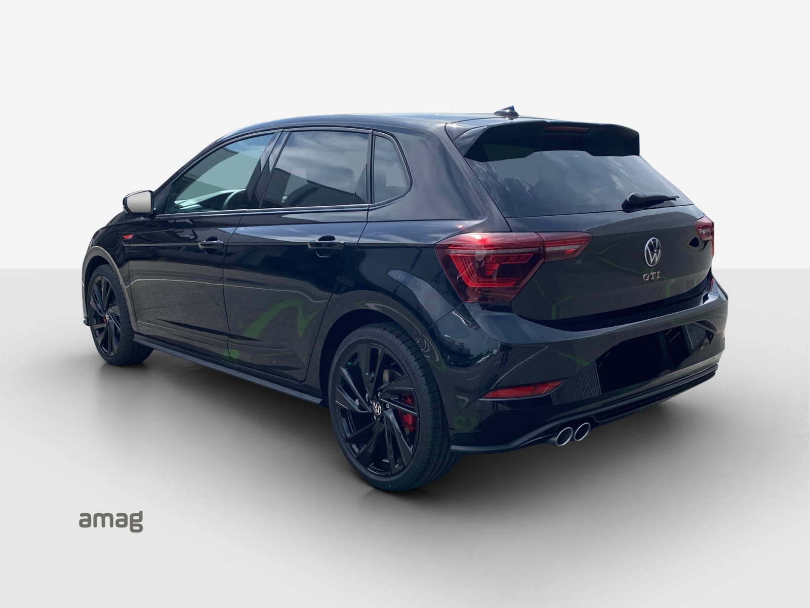 VW Polo 2.0 TSI GTI DSG-image-2