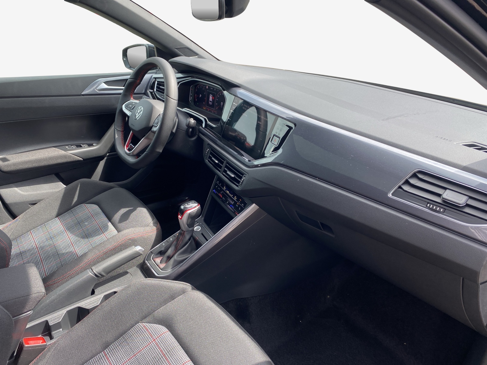 VW Polo 2.0 TSI GTI DSG-image-13