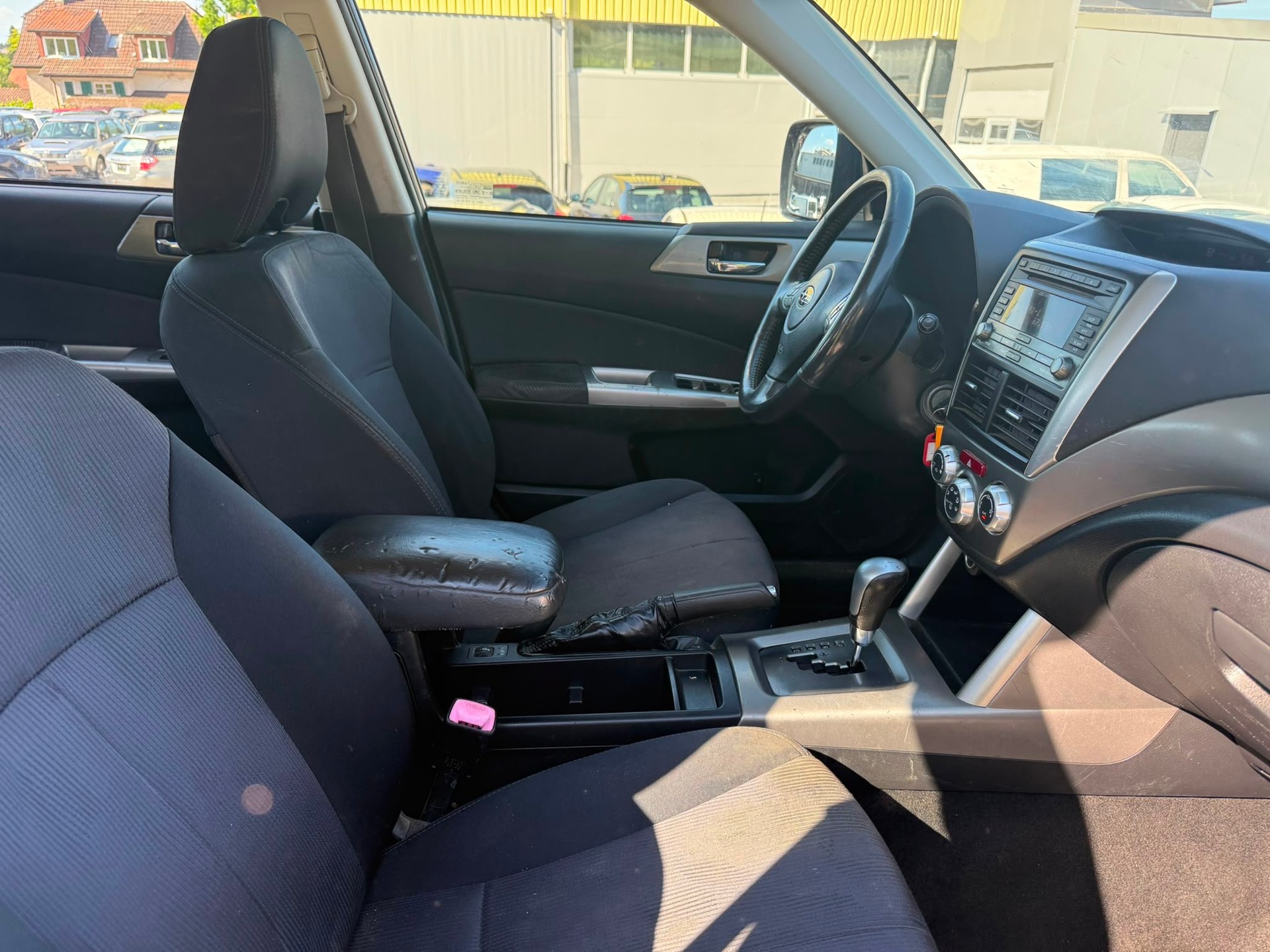SUBARU Forester 2.0X Advantage Automatic-image-12