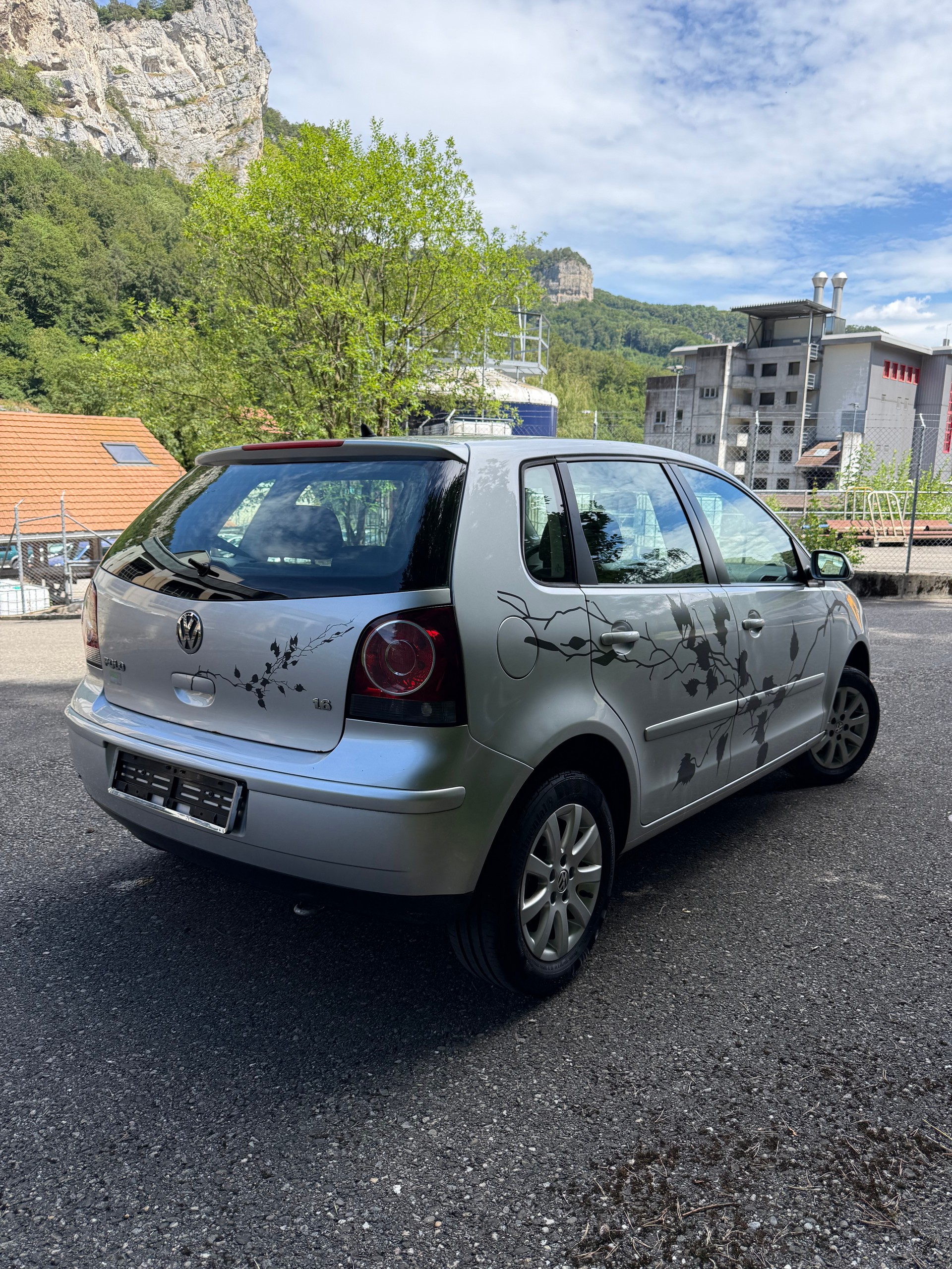 VW Polo 1.6 16V Trendline-image-2
