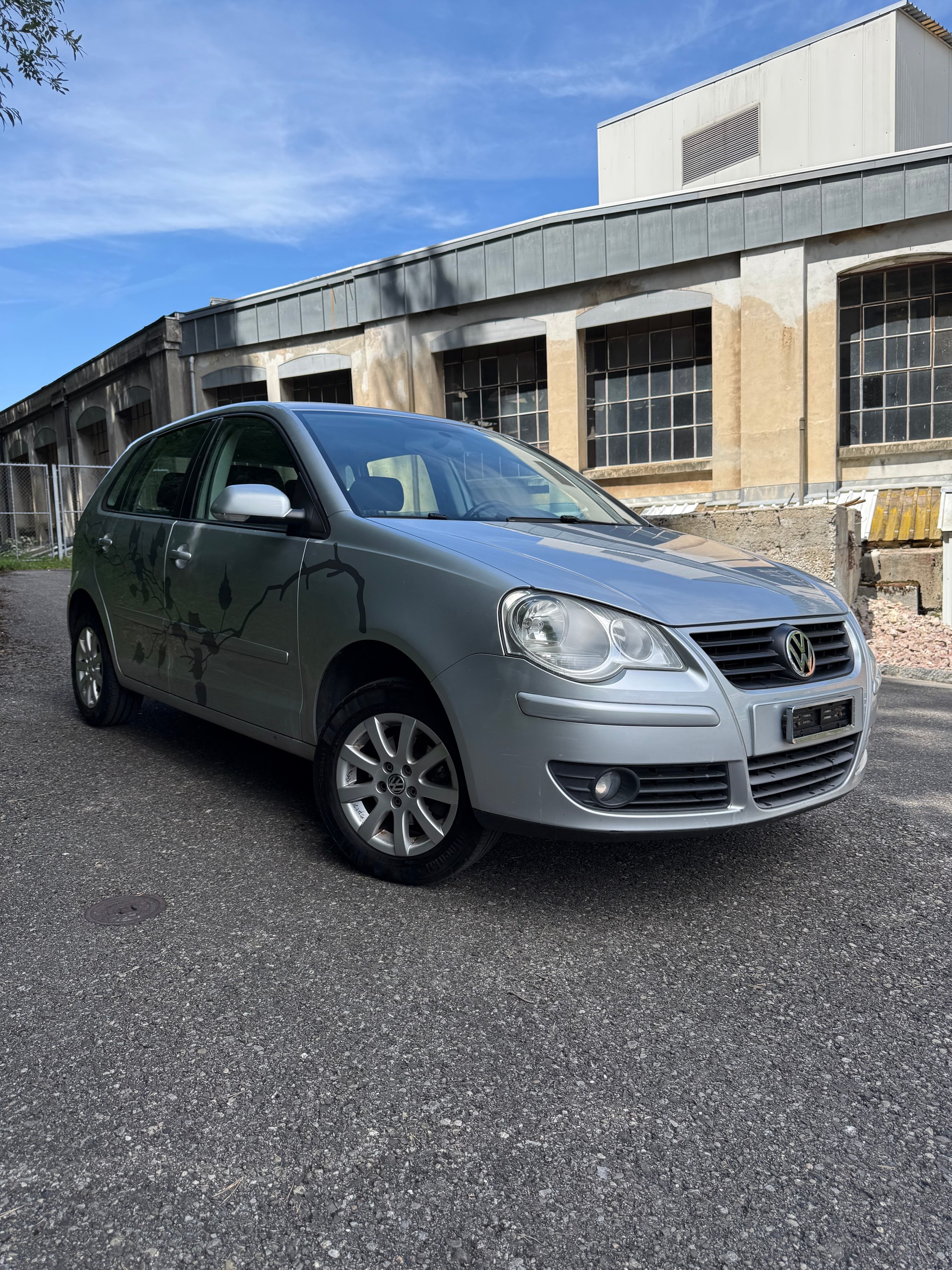 VW Polo 1.6 16V Trendline-image-1