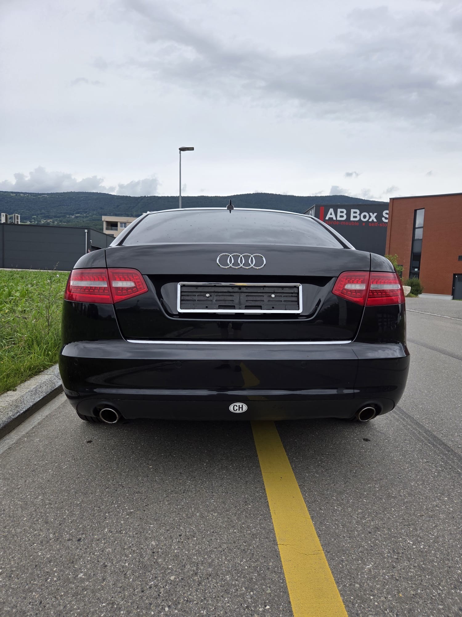 AUDI A6 Limousine 2.7 V6 TDI quattro tiptronic-image-2
