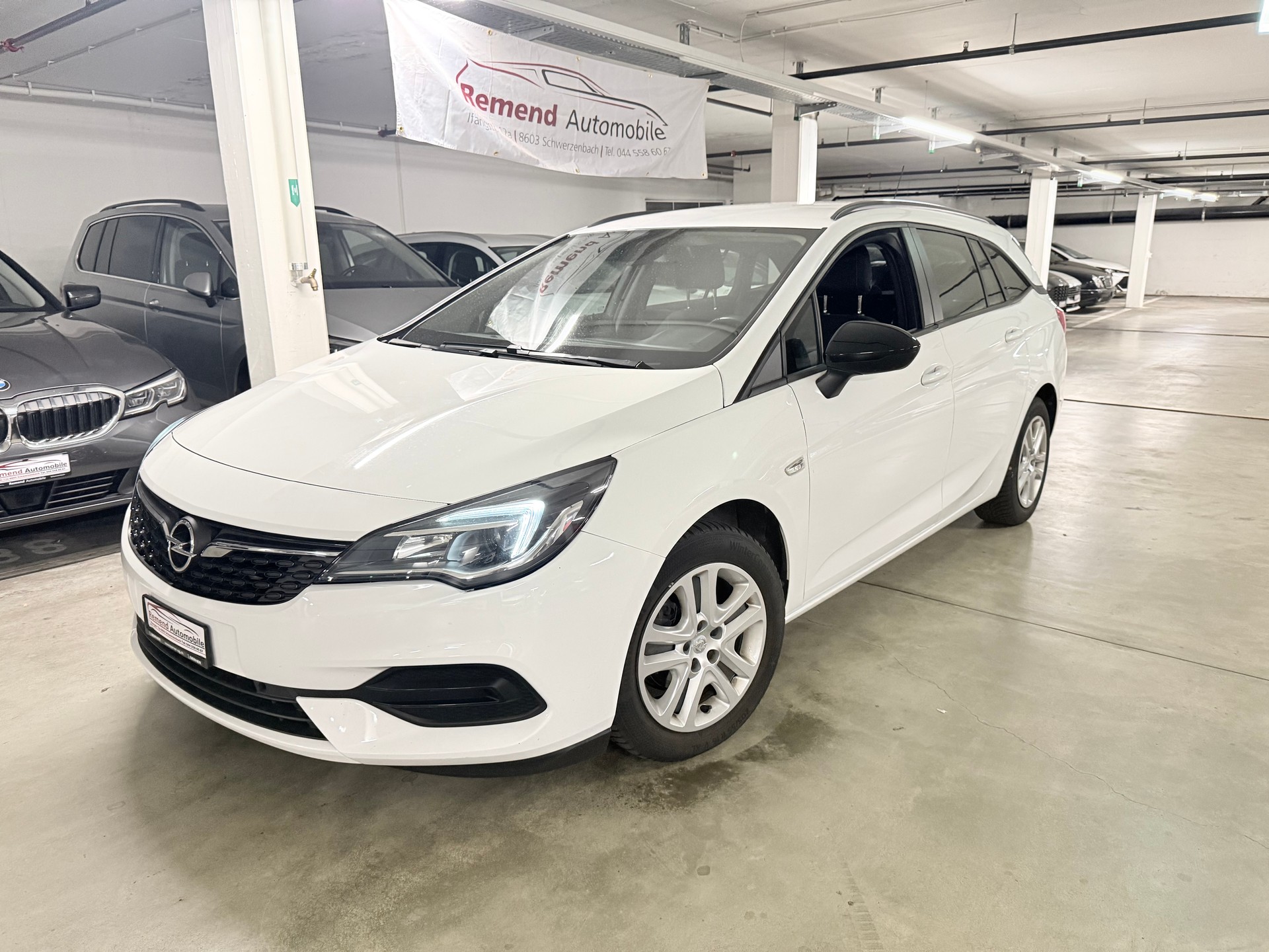 OPEL Astra Sports Tourer 1.2i Turbo Edition