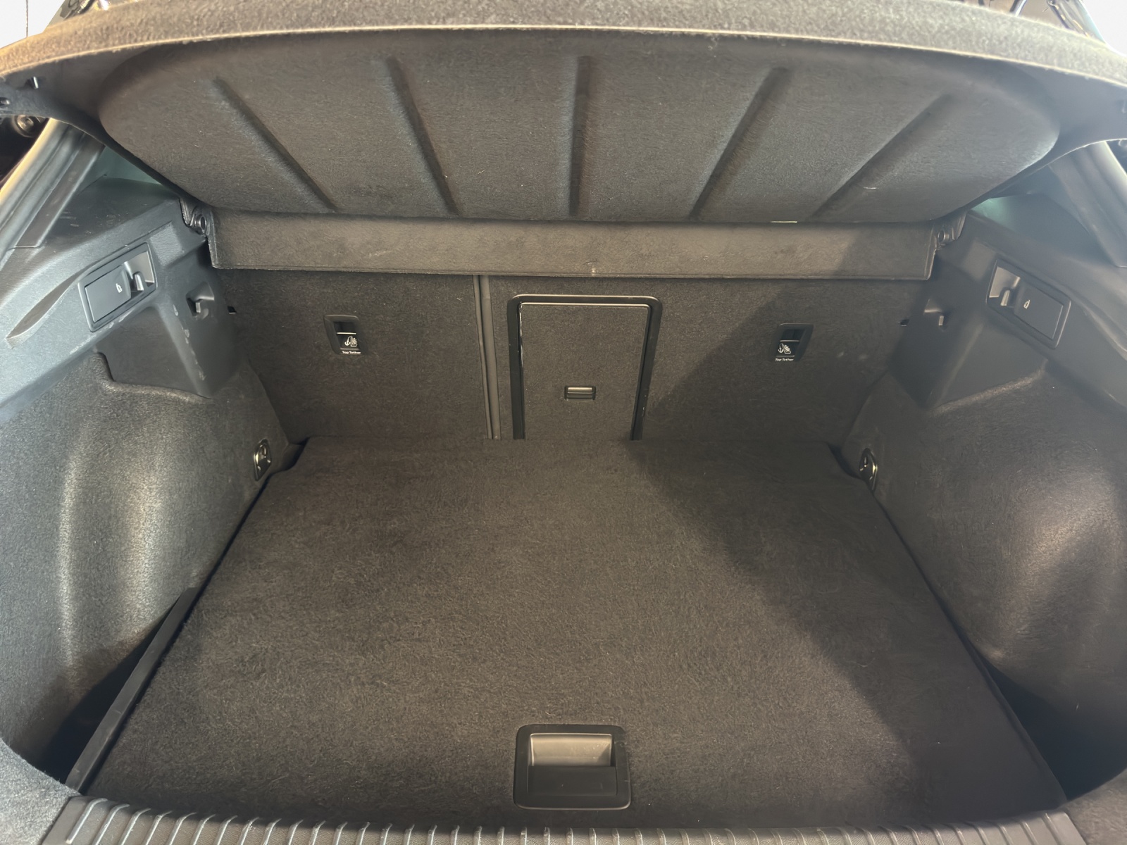CUPRA Formentor 2.0TSI VZ DSG-image-12